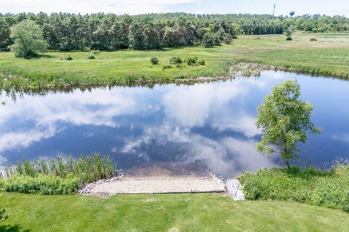 E9588 MULROY Road