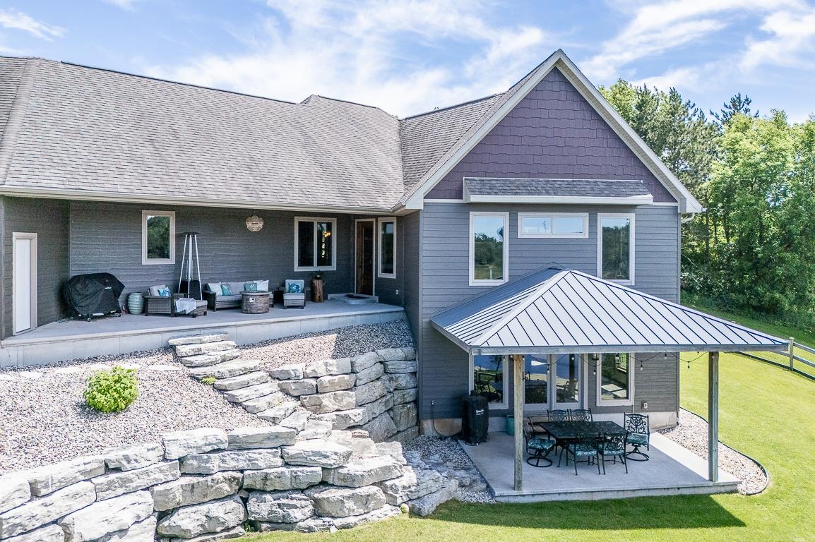 E9588 MULROY Road