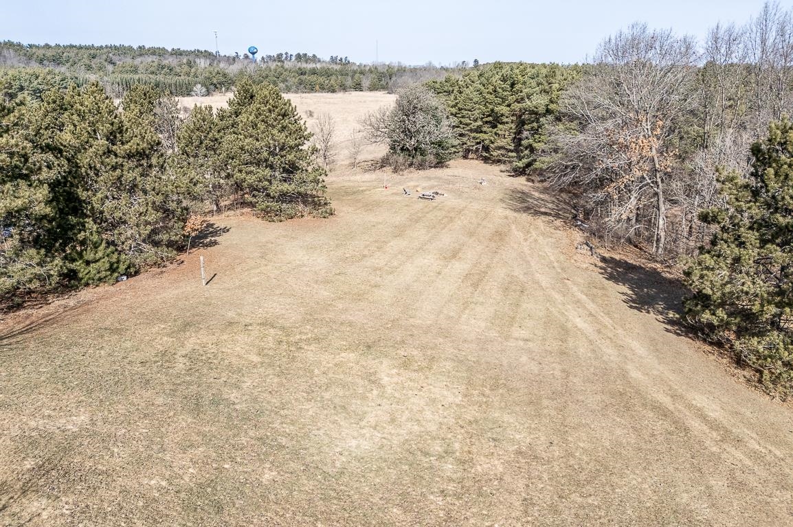 E9588 MULROY Road
