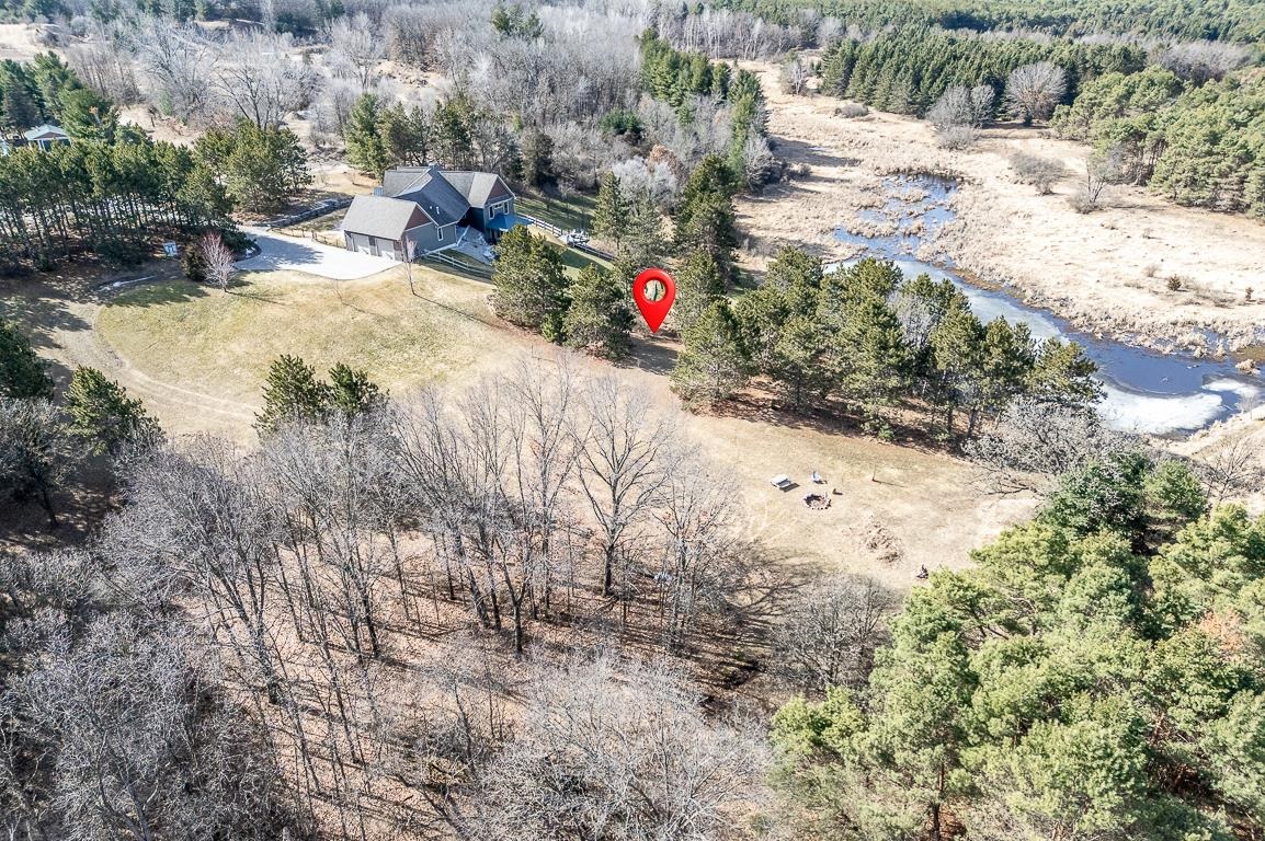 E9588 MULROY Road