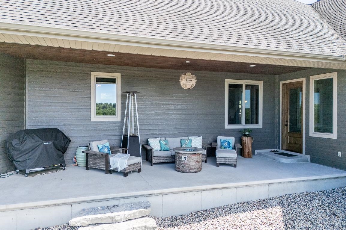 E9588 MULROY Road