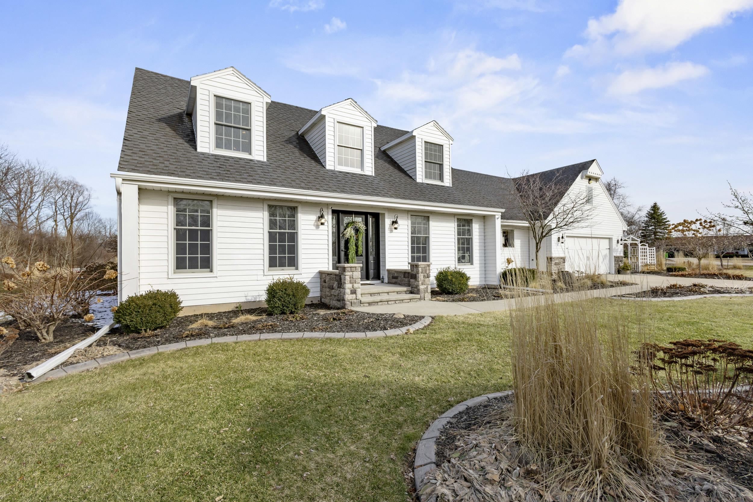 3075 RIDGEWAY Drive