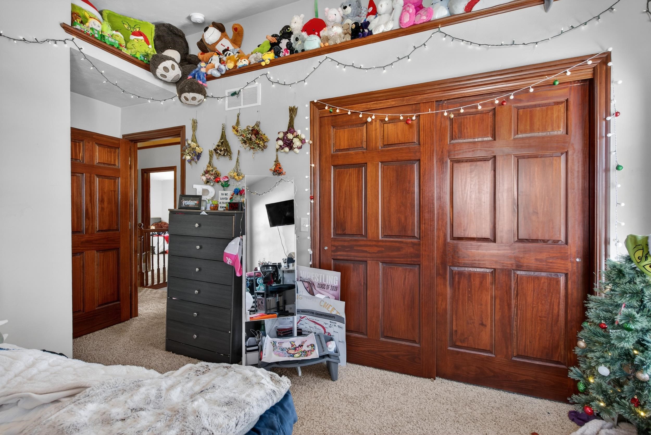 1906 WASILLA Lane