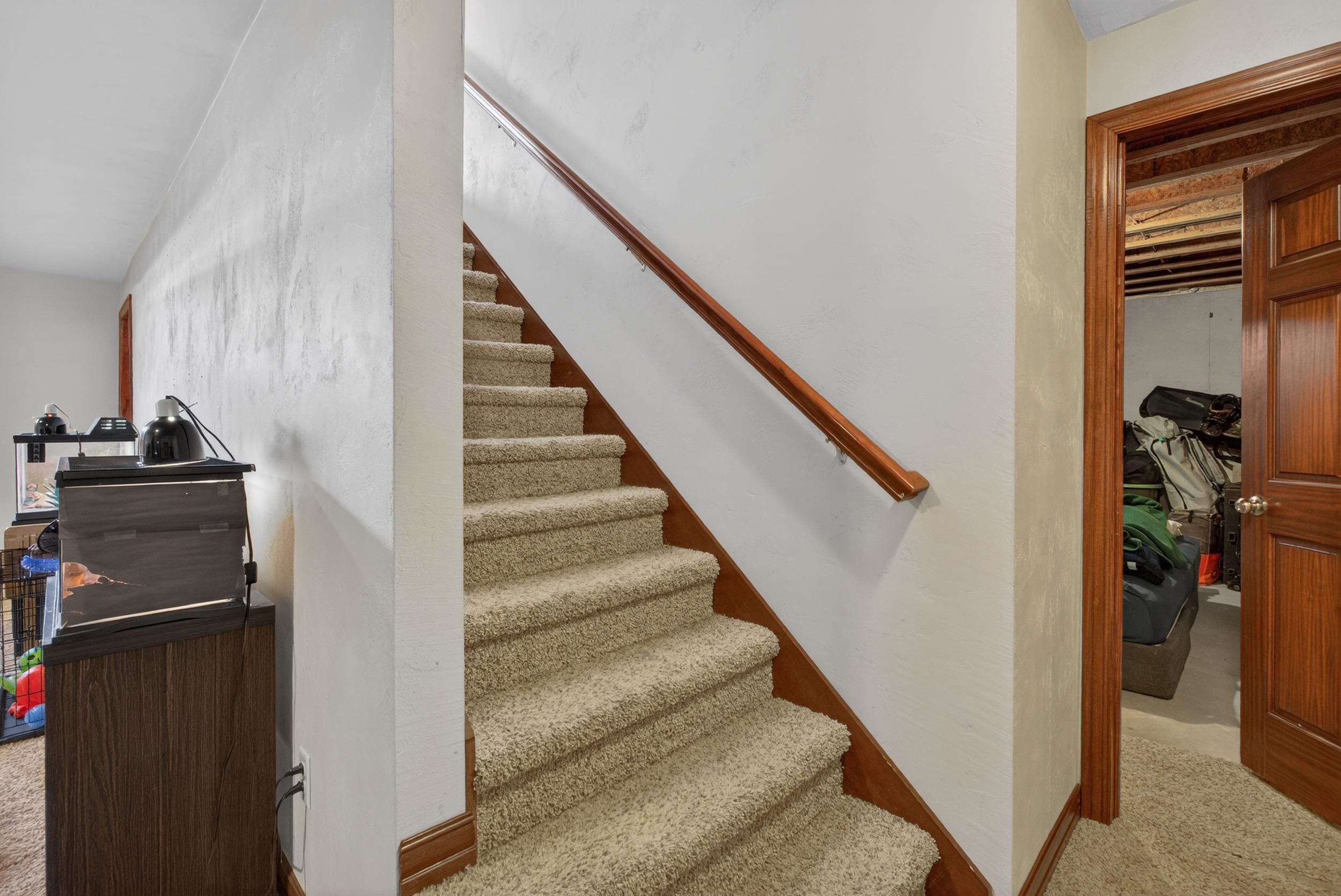 1906 WASILLA Lane