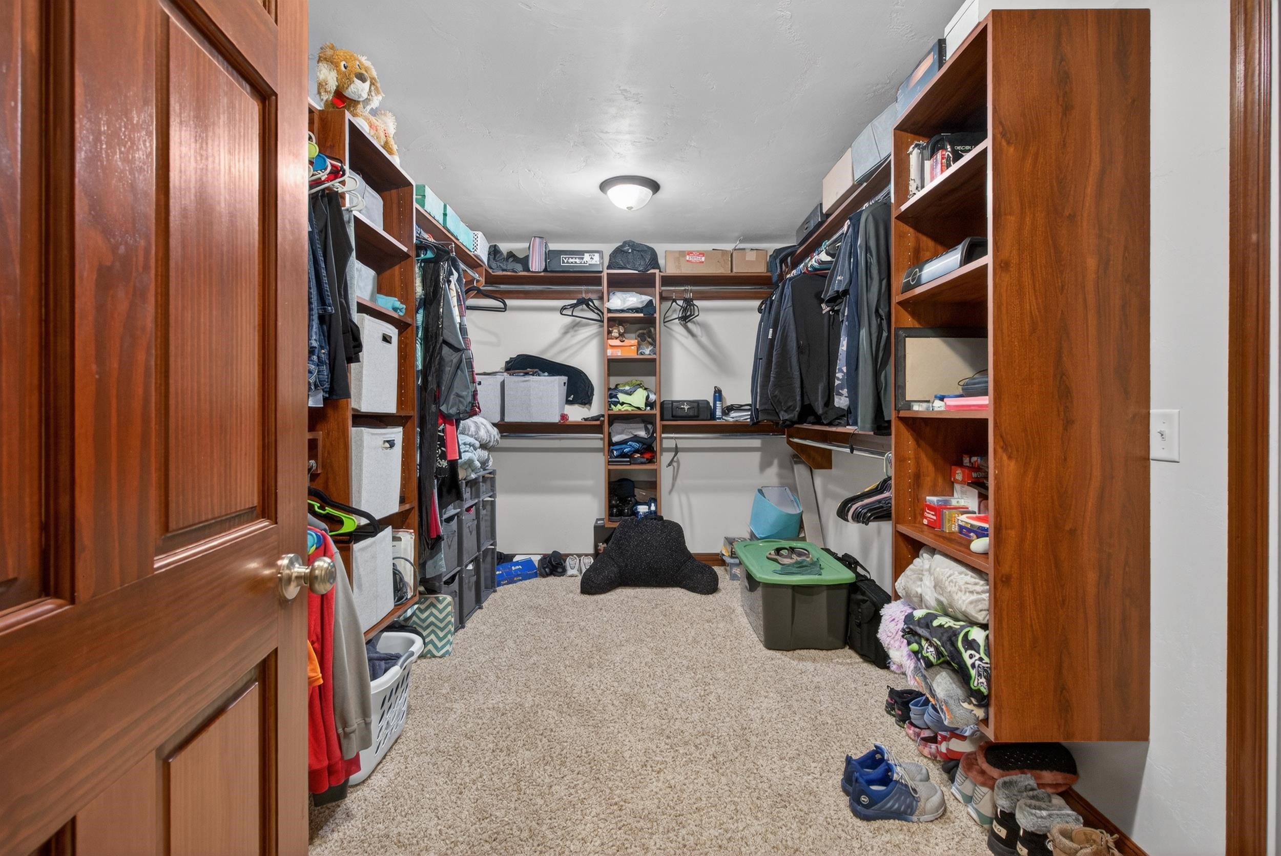 1906 WASILLA Lane