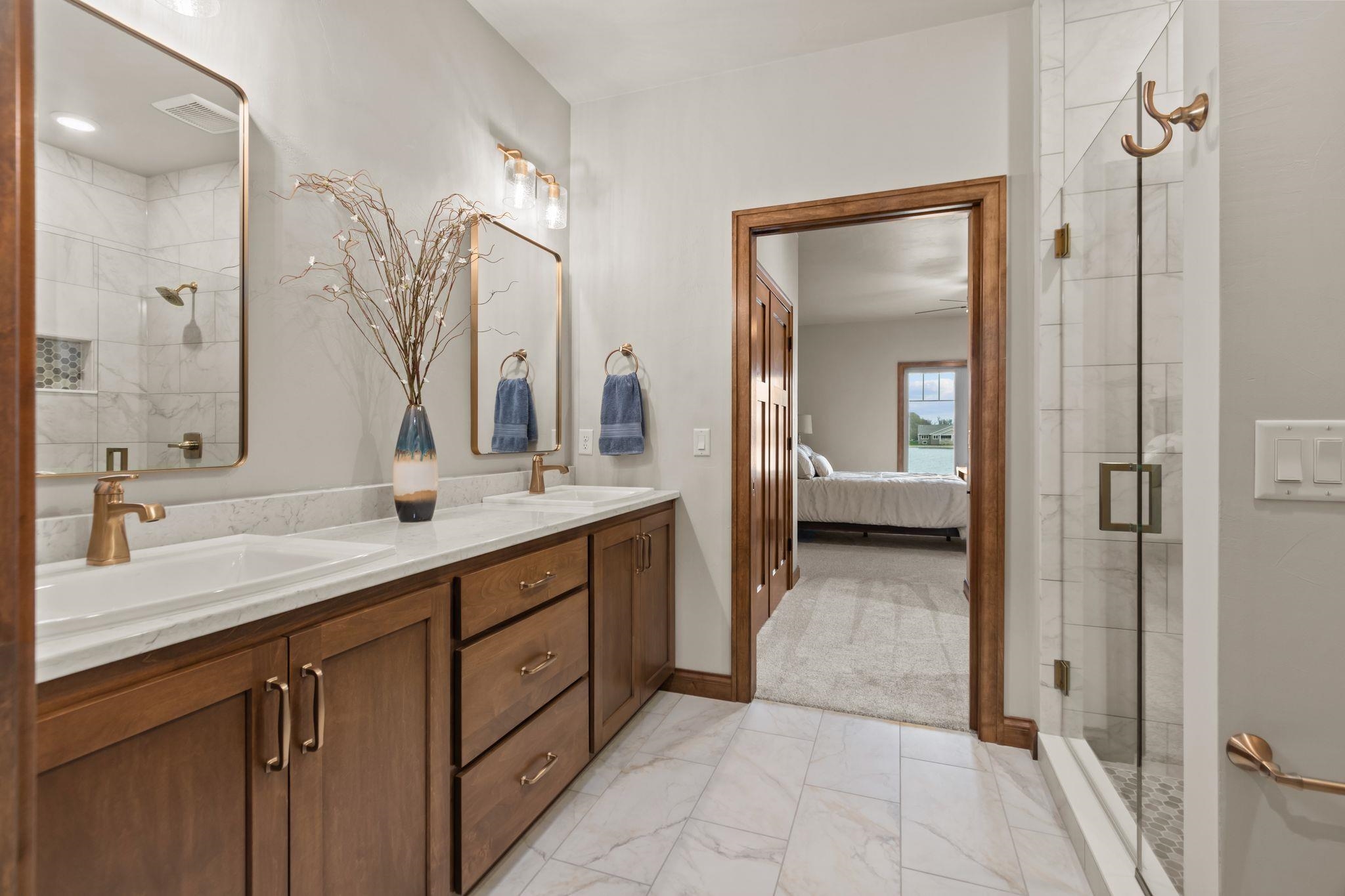 1373 PRAIRIE LAKE Circle