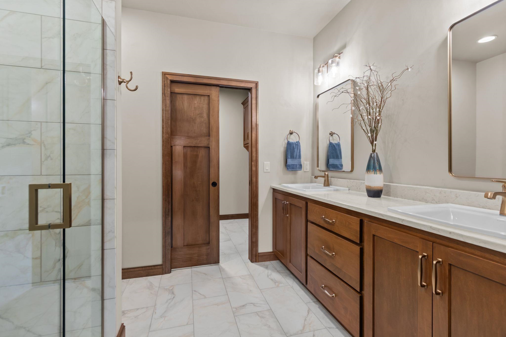 1373 PRAIRIE LAKE Circle