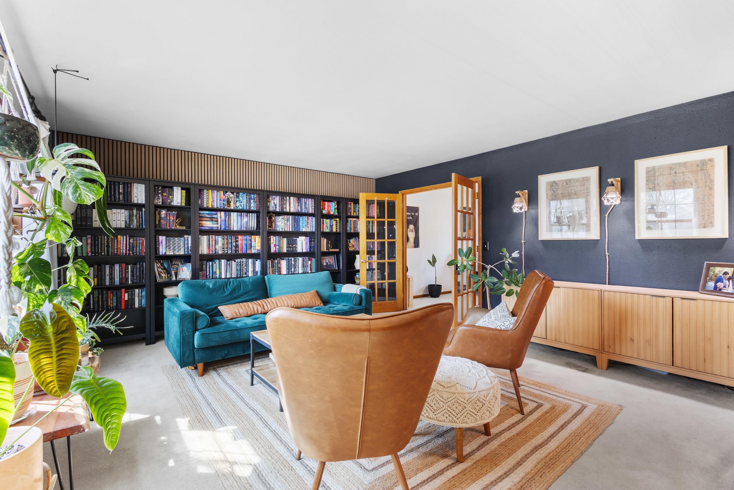 2310 GRACELAND Court