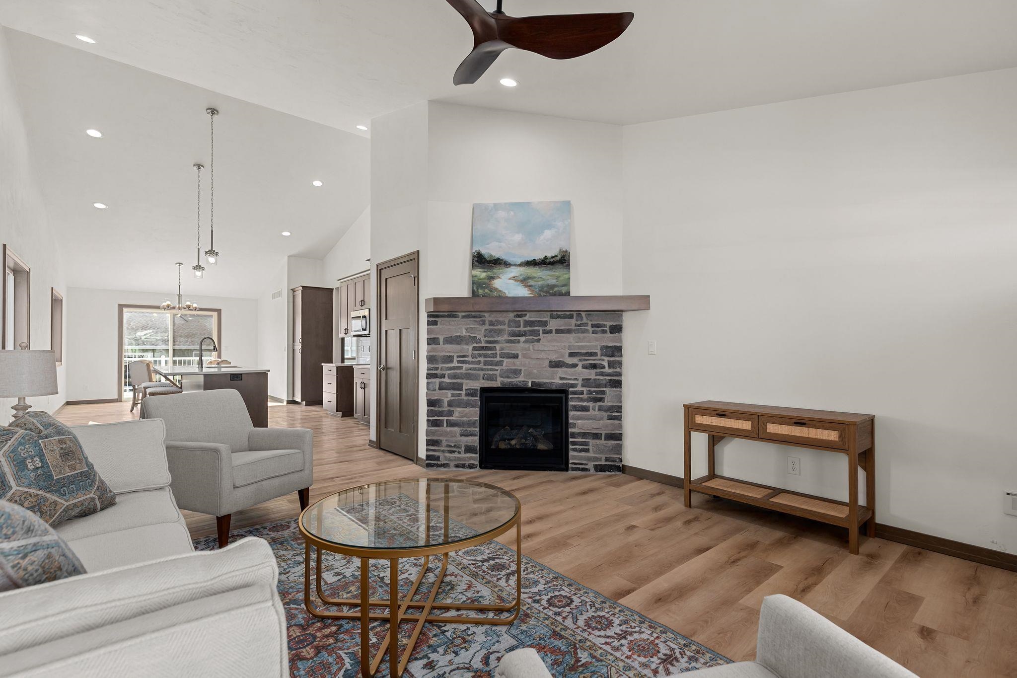 503 FOUNDERS Way