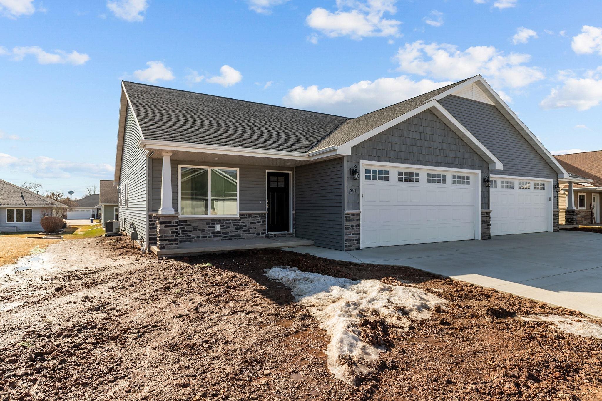 505 FOUNDERS Way