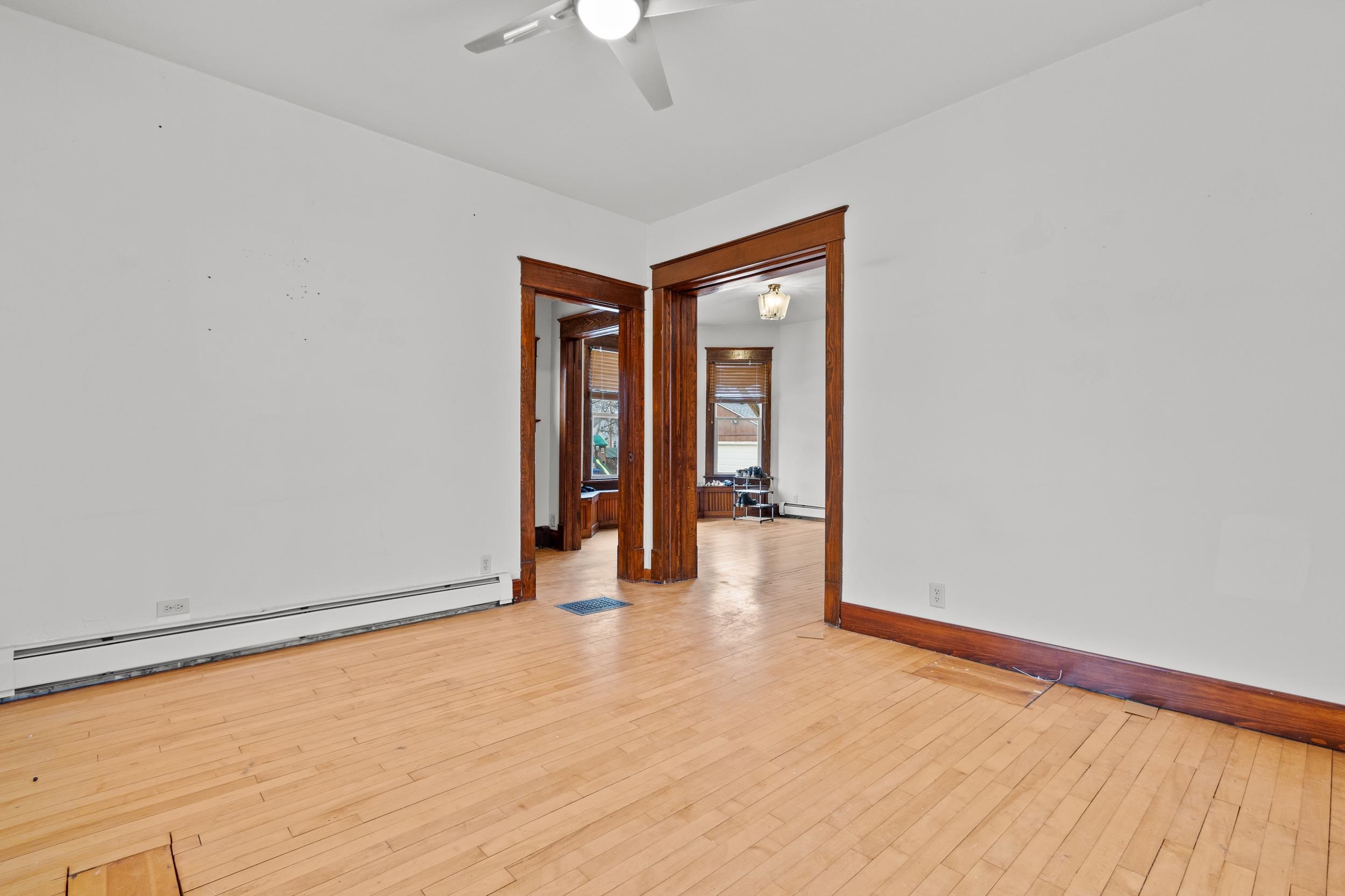 621 N HURON Street