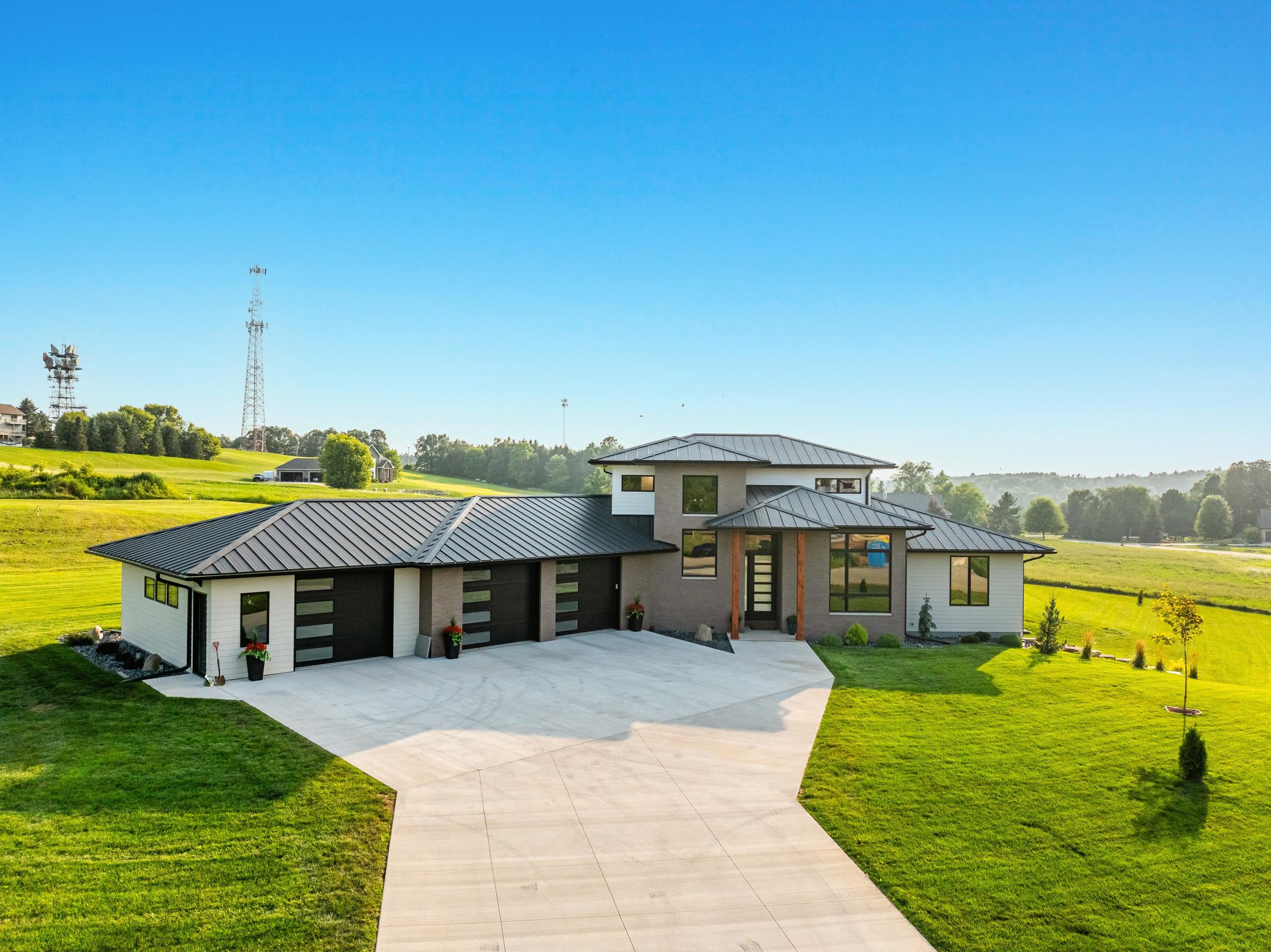 W8251 HACKBERRY HILLS Road