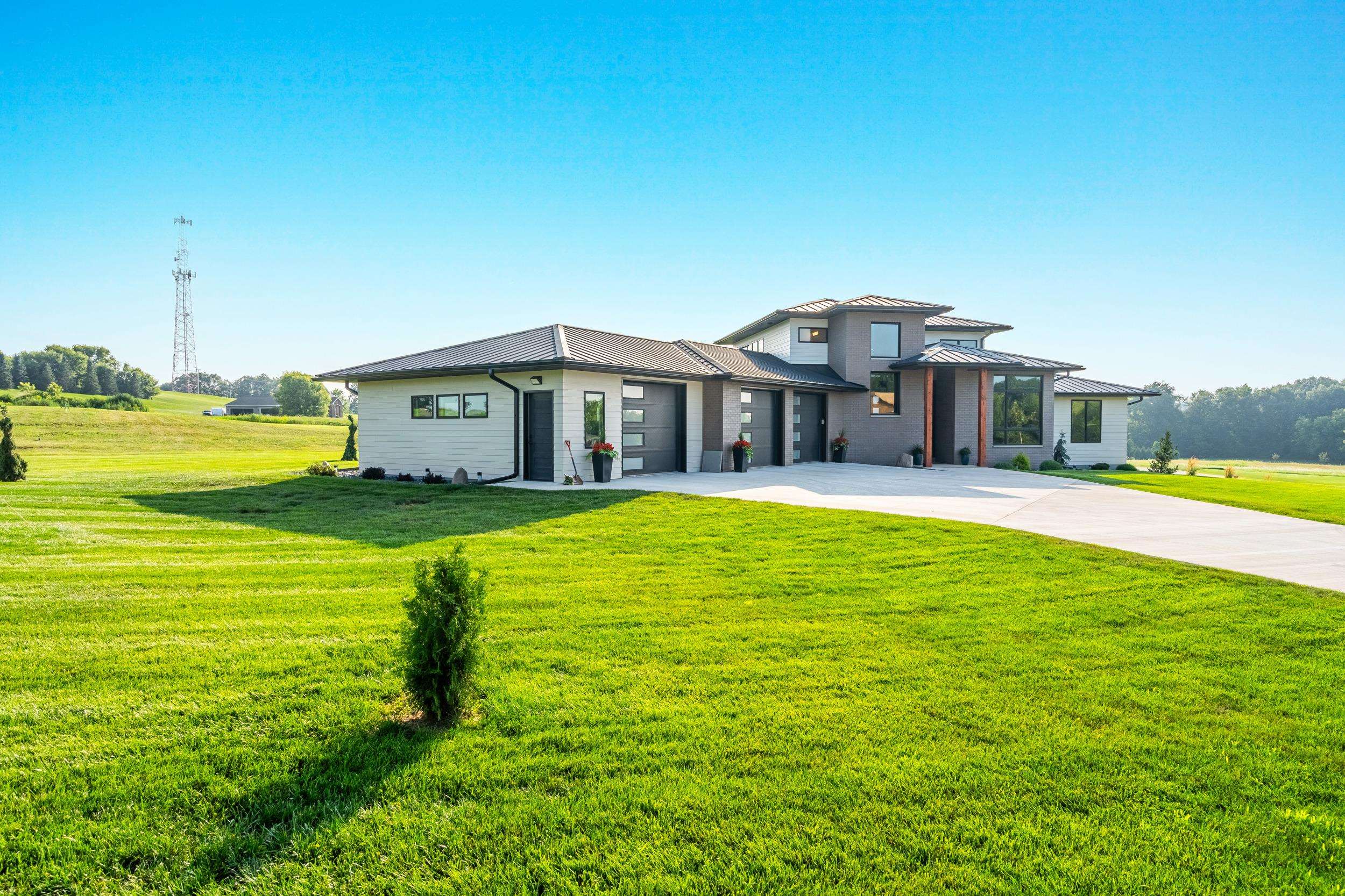 W8251 HACKBERRY HILLS Road
