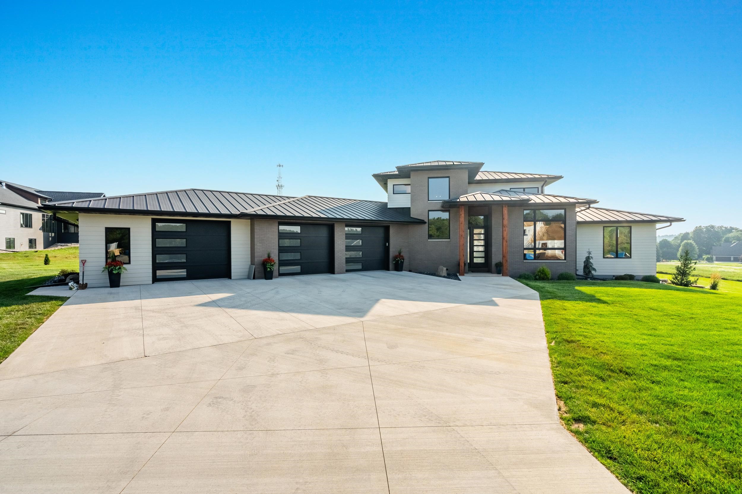 W8251 HACKBERRY HILLS Road