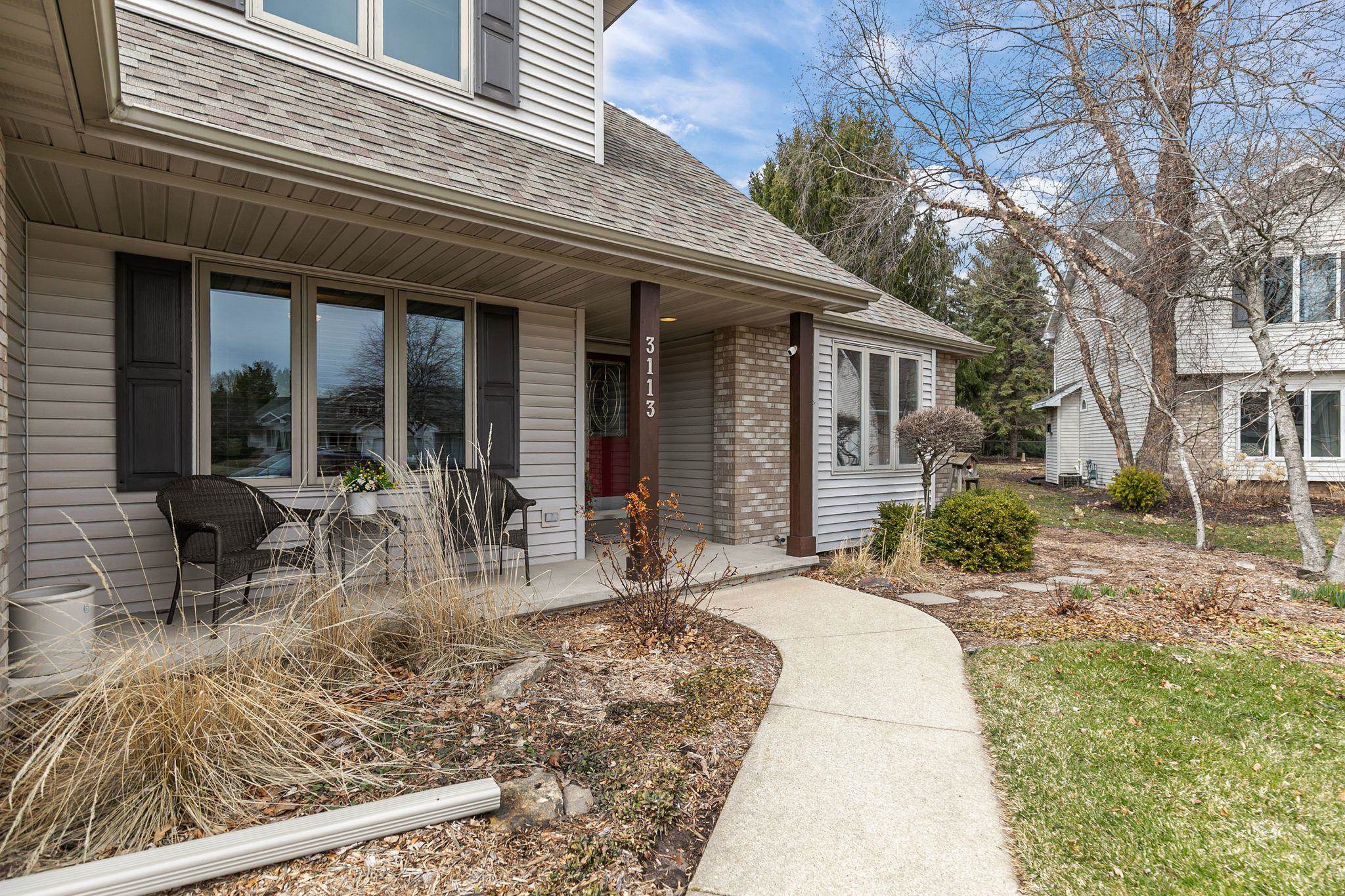 3113 PARK LAWN Court