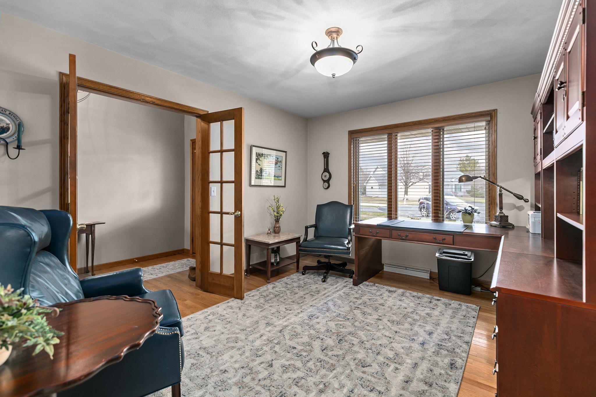 3113 PARK LAWN Court