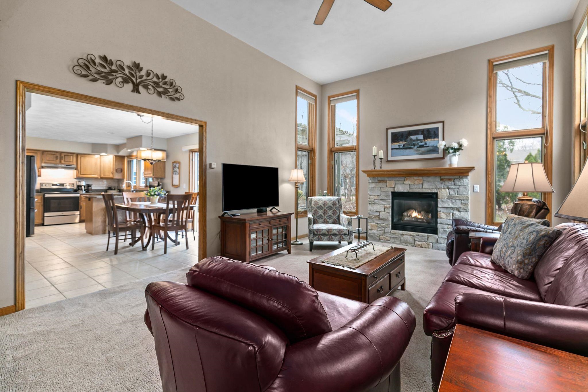 3113 PARK LAWN Court
