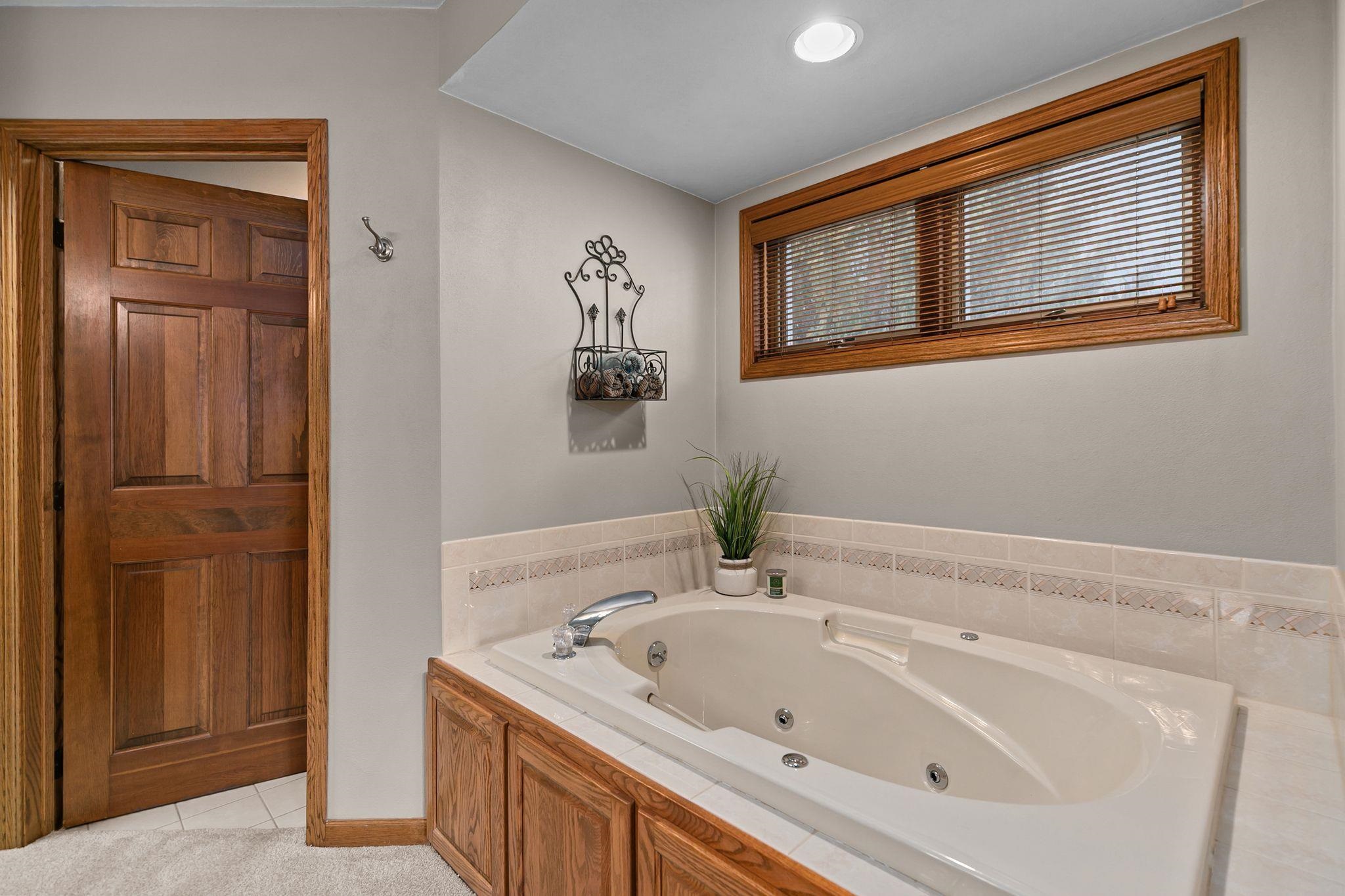 3113 PARK LAWN Court