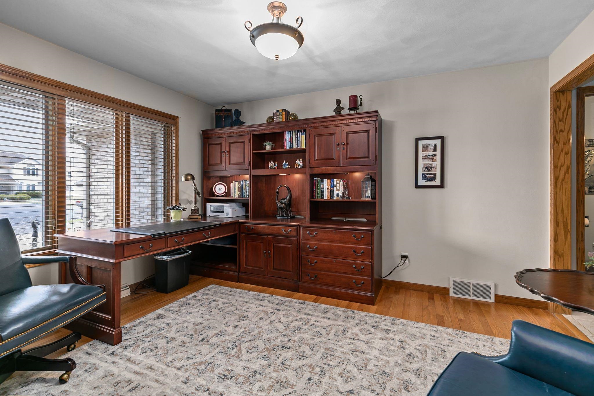 3113 PARK LAWN Court