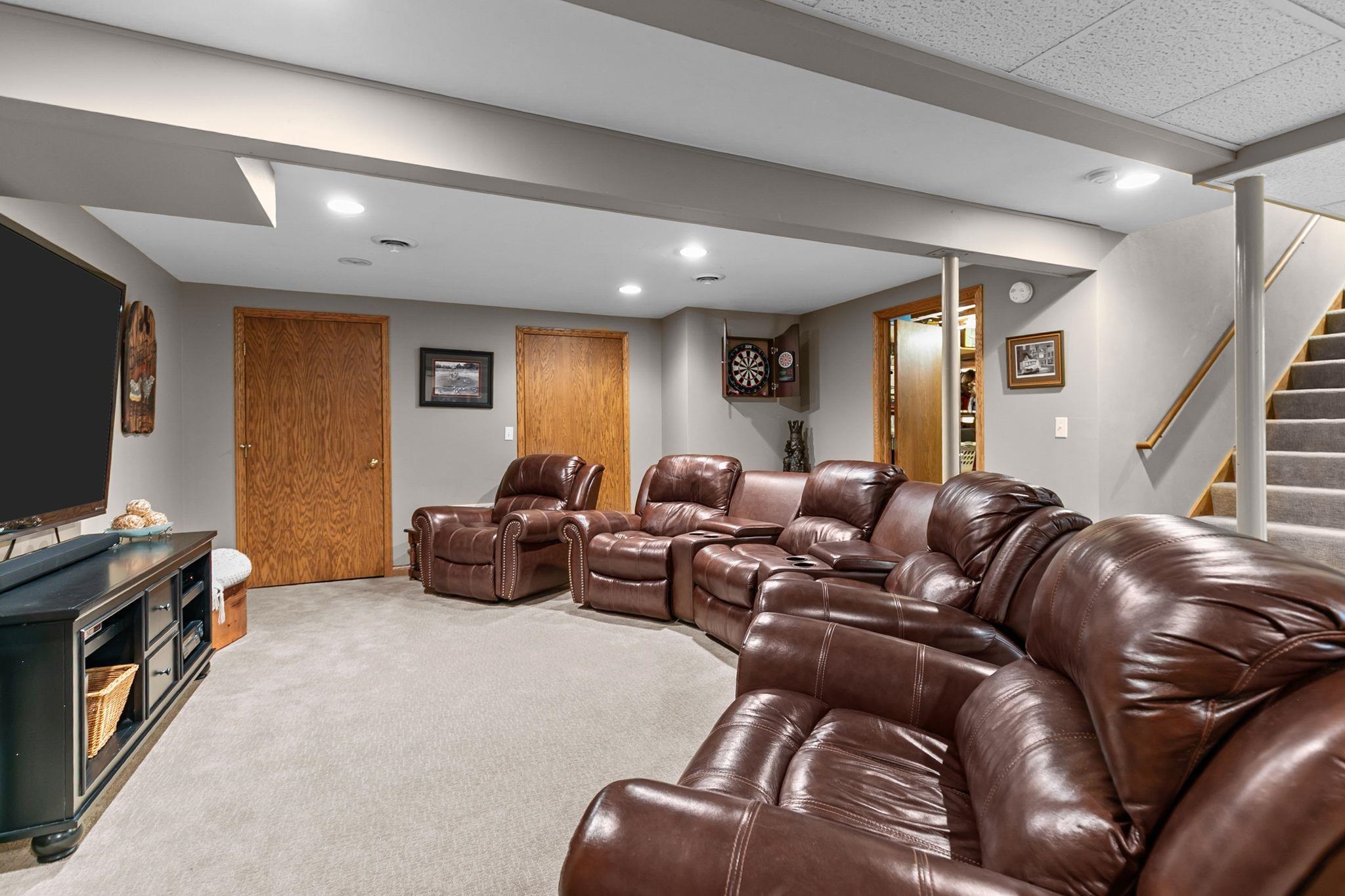 3113 PARK LAWN Court