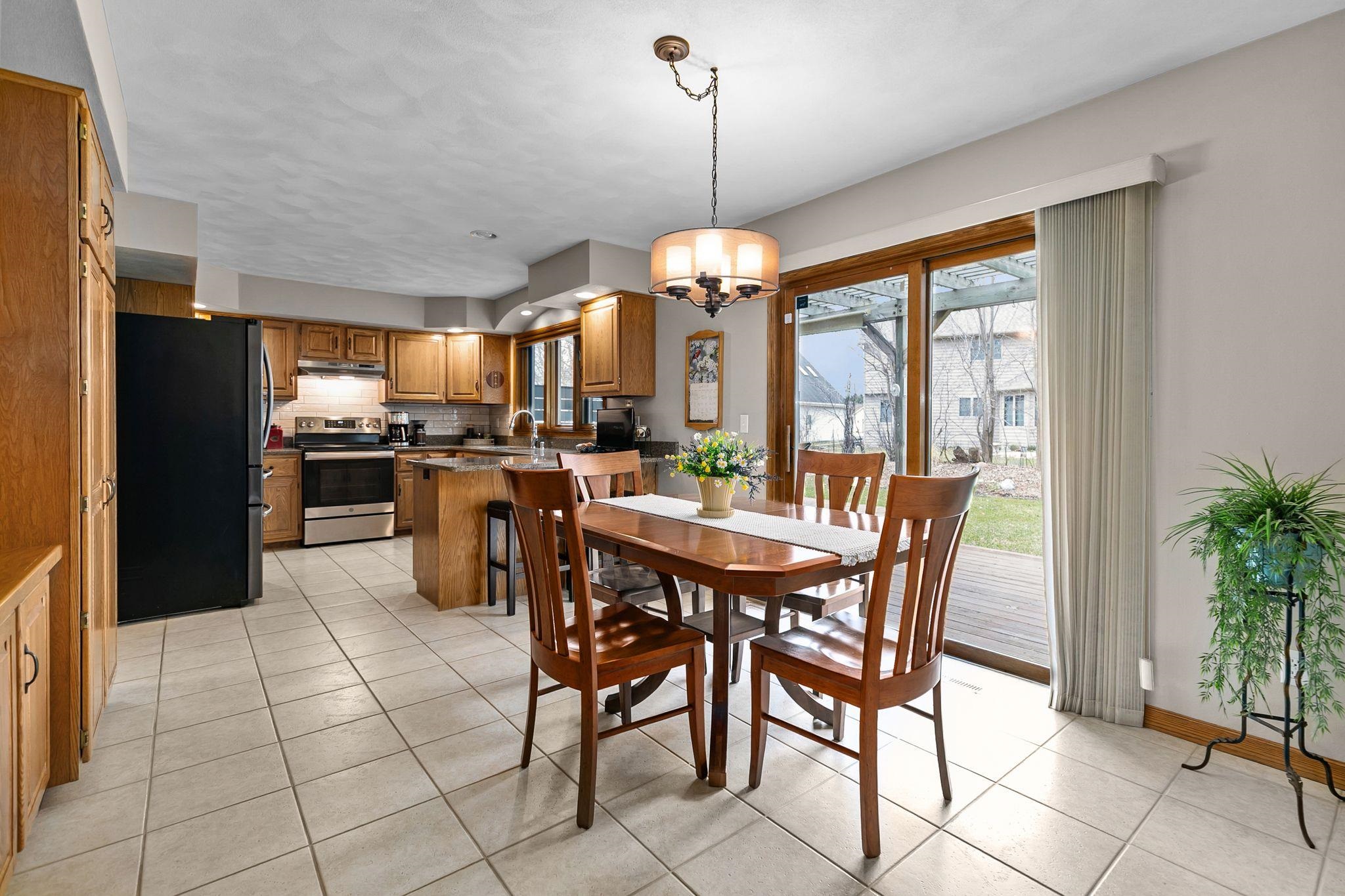 3113 PARK LAWN Court