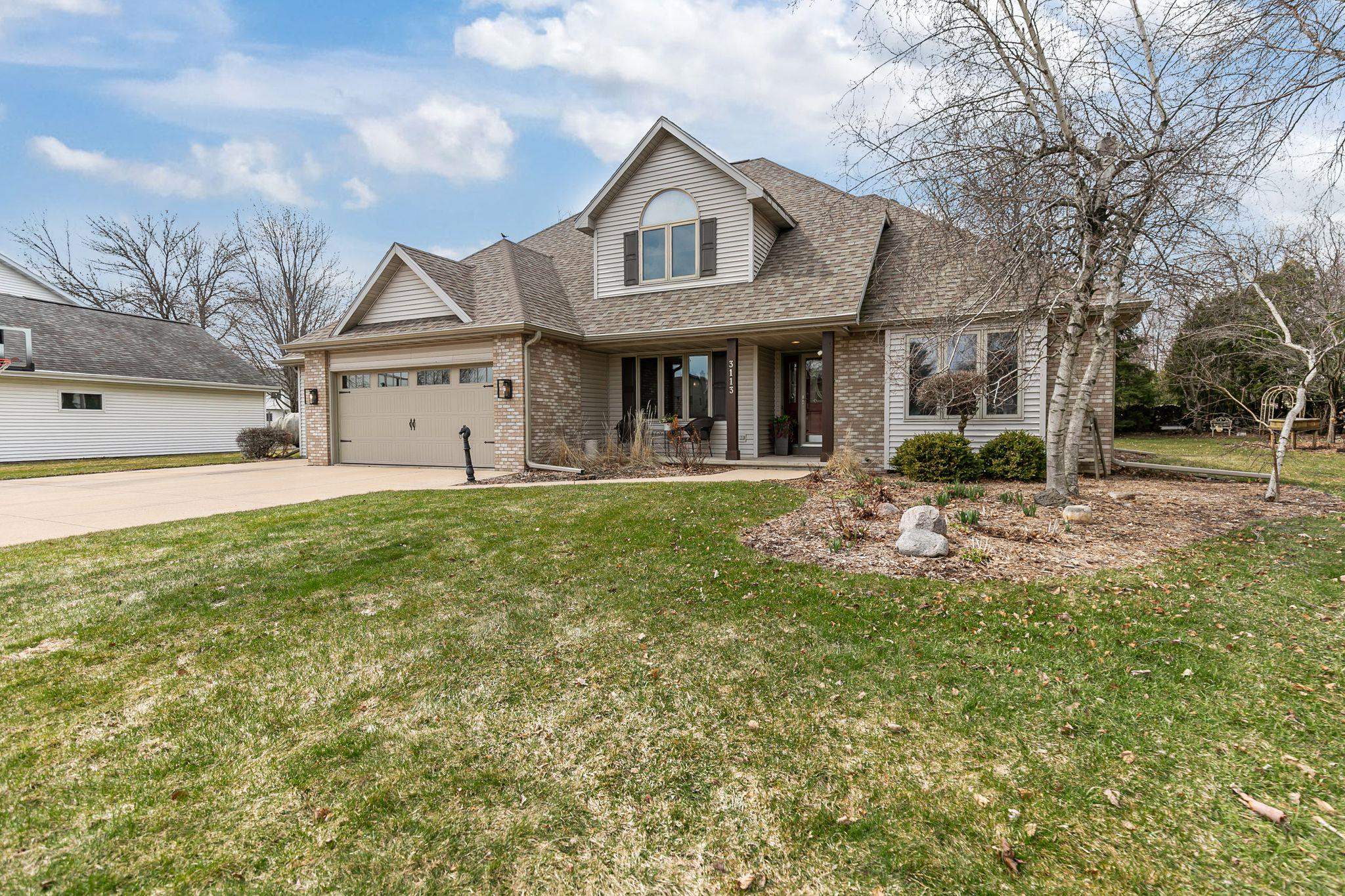 3113 PARK LAWN Court