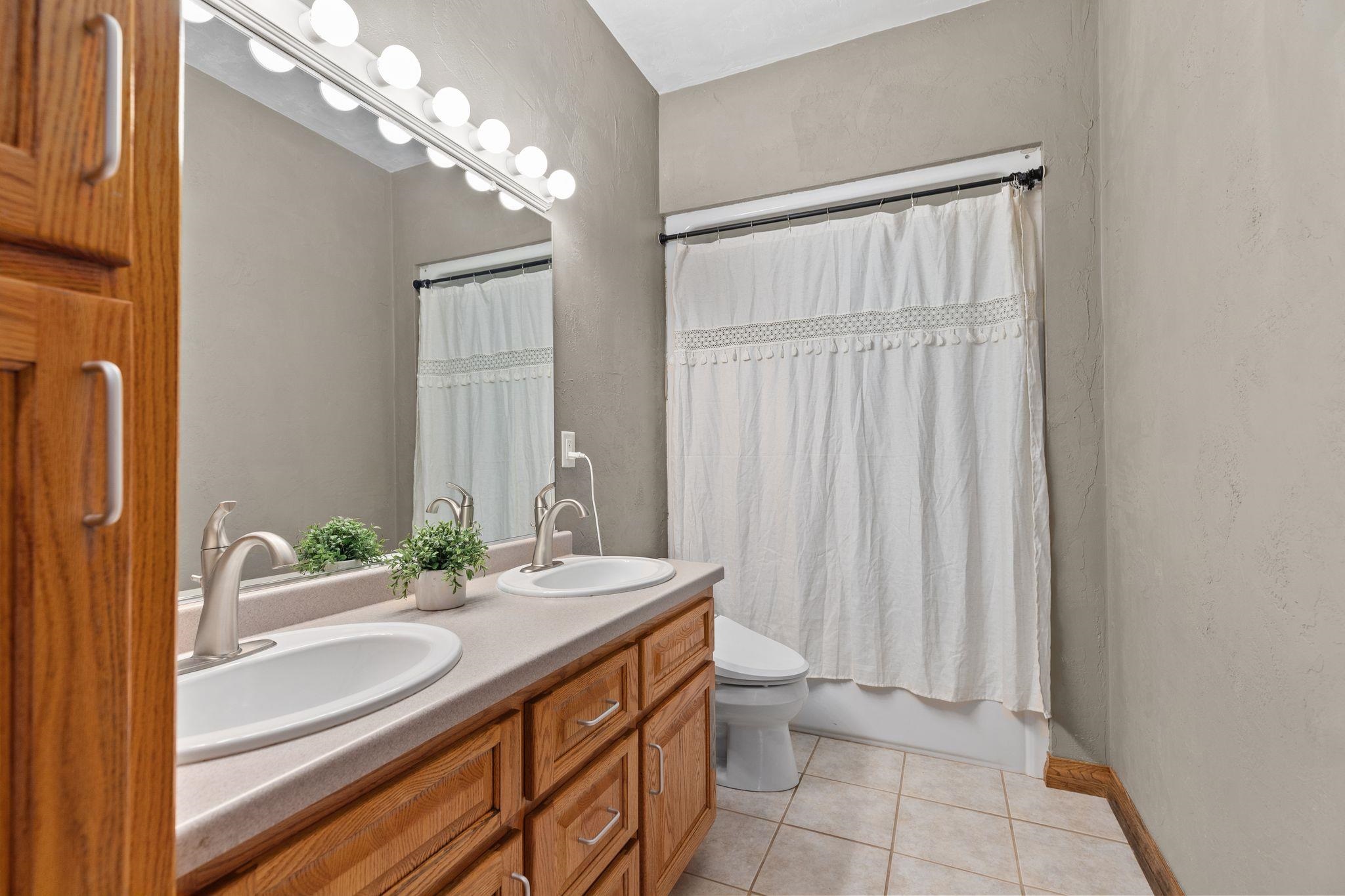 E9625 HICKORY RIDGE Lane