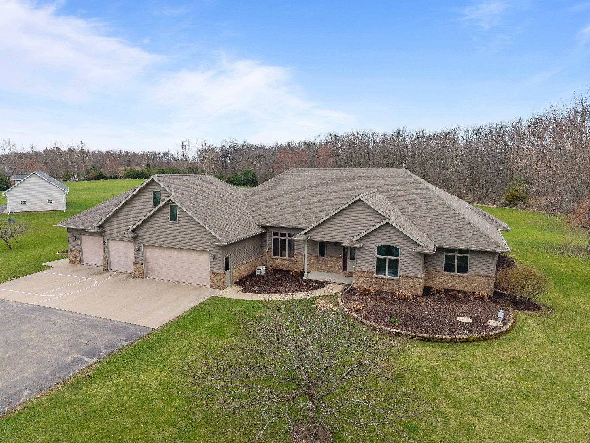 E9625 HICKORY RIDGE Lane