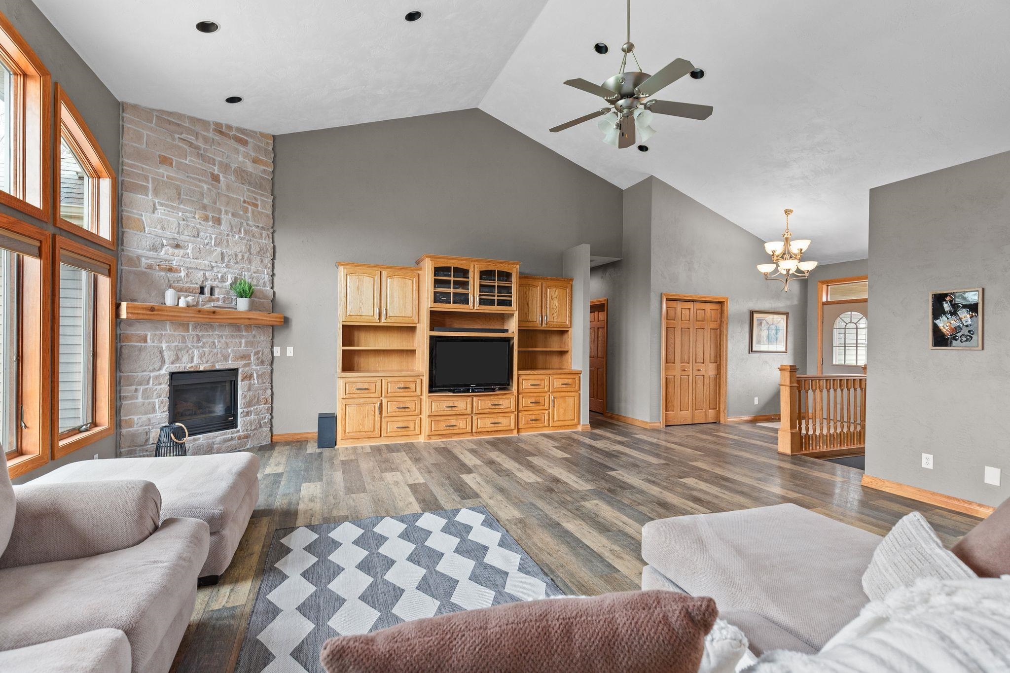 E9625 HICKORY RIDGE Lane