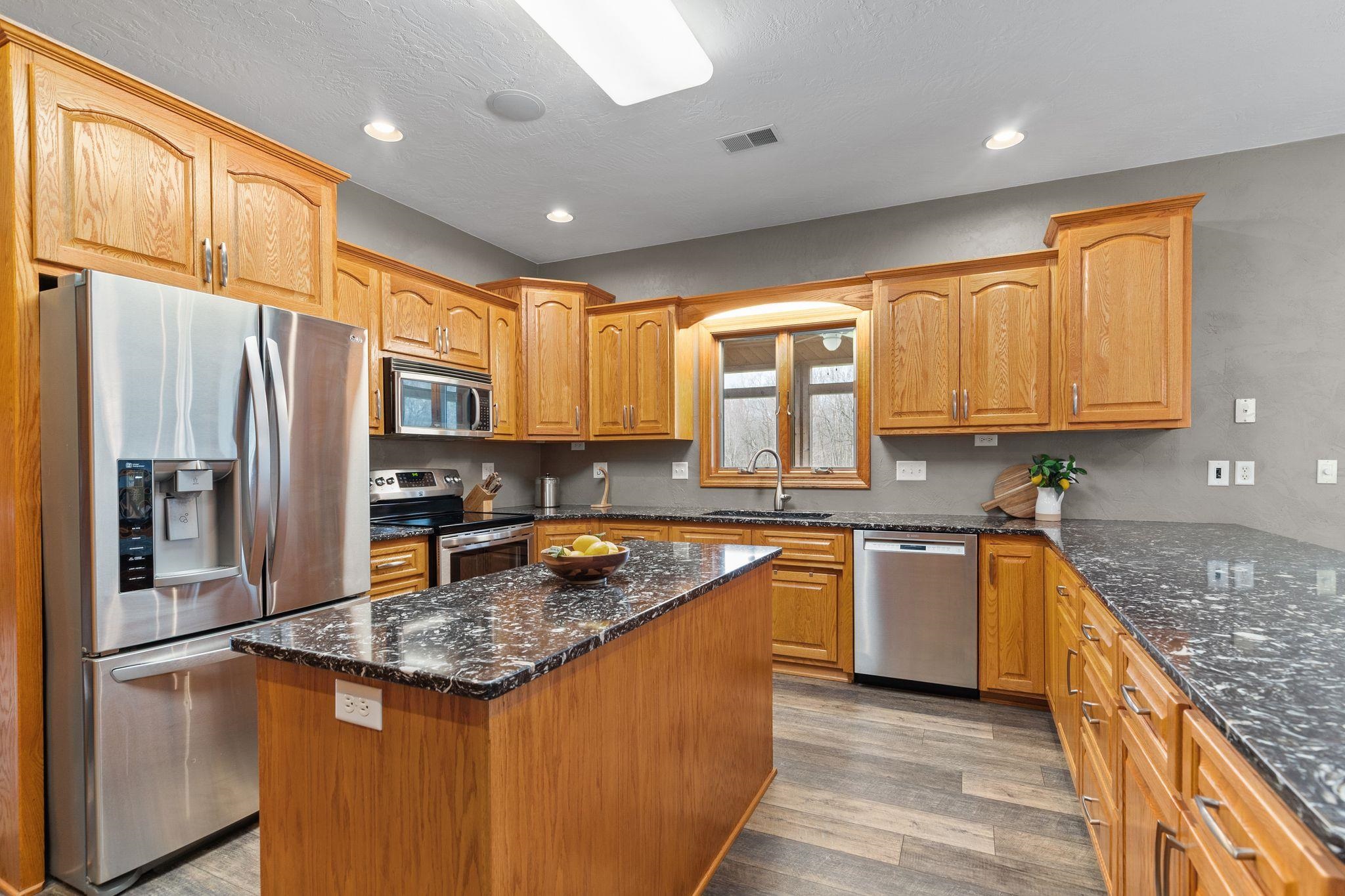 E9625 HICKORY RIDGE Lane