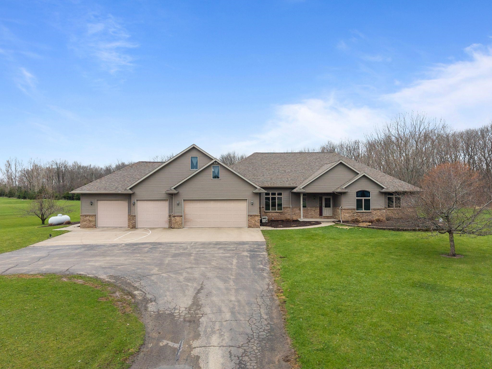 E9625 HICKORY RIDGE Lane