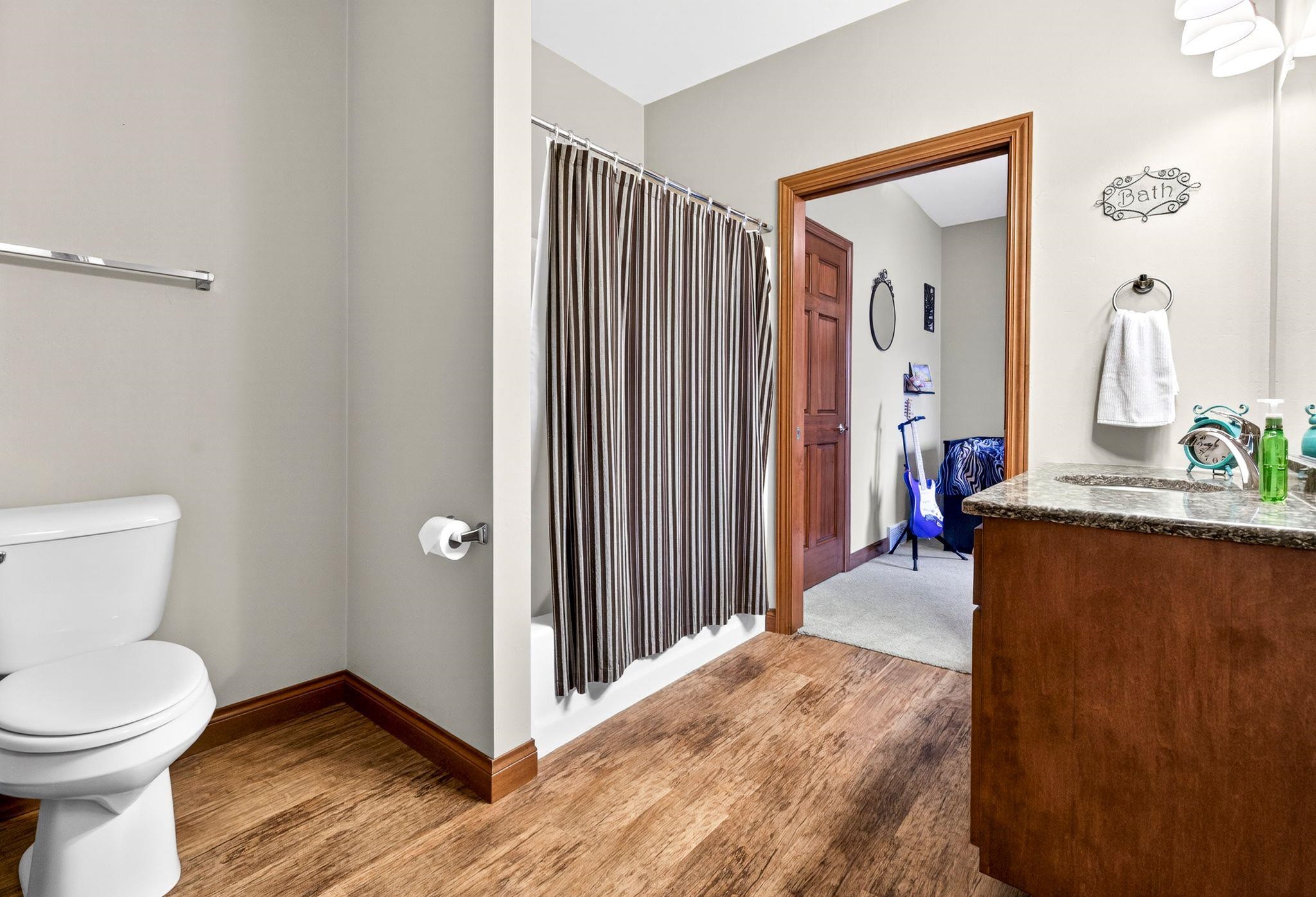 2362 PLANK Circle Unit: B