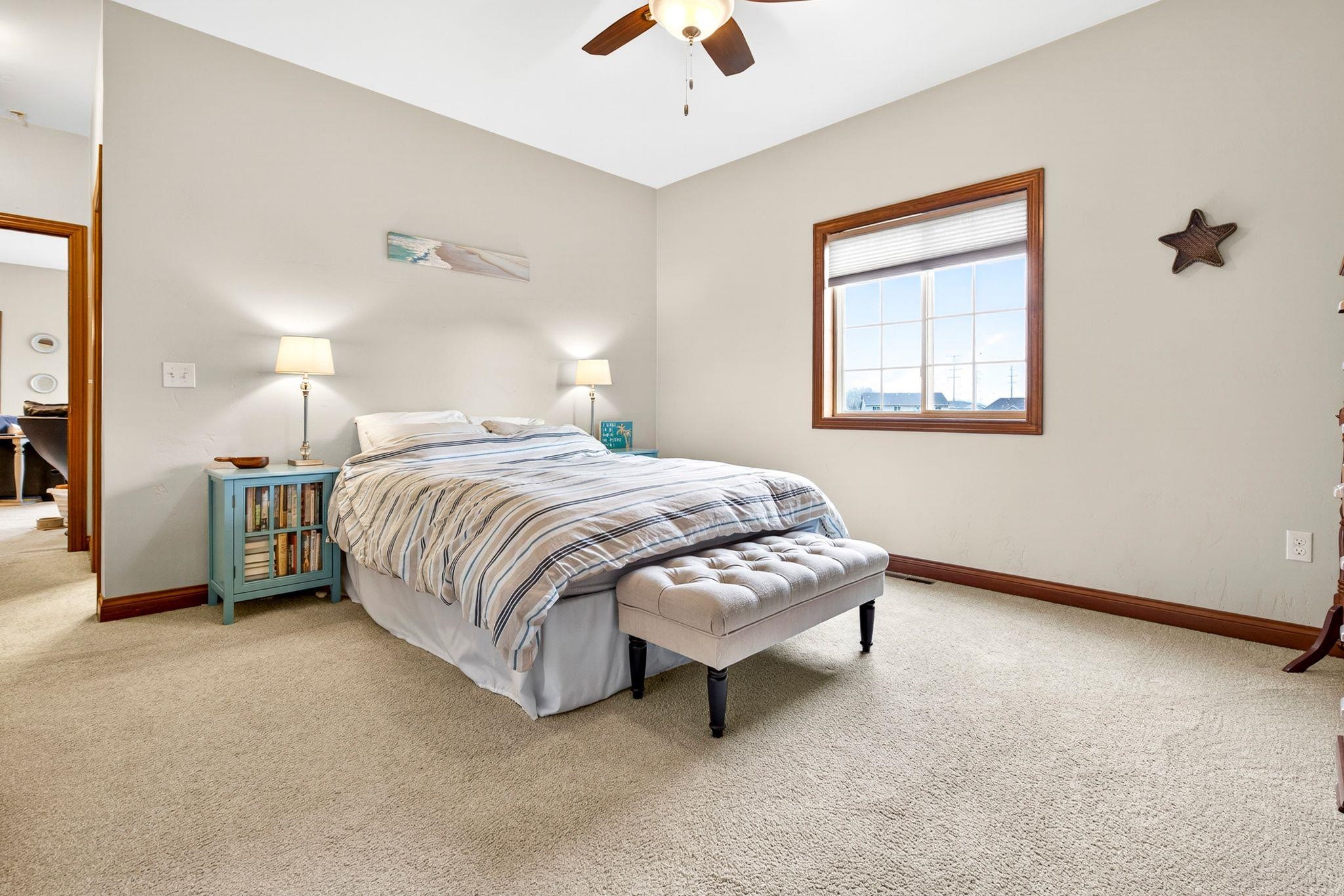 2362 PLANK Circle Unit: B