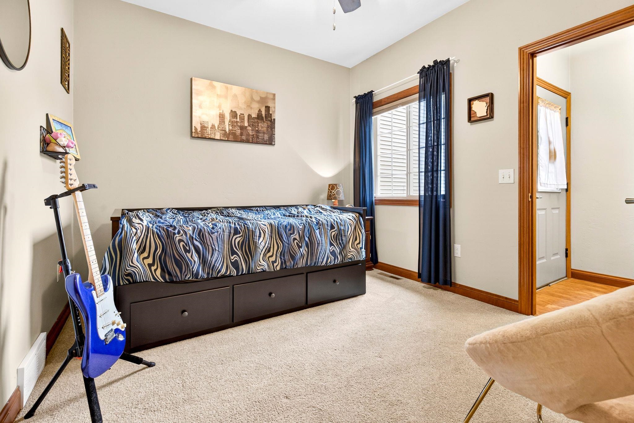 2362 PLANK Circle Unit: B