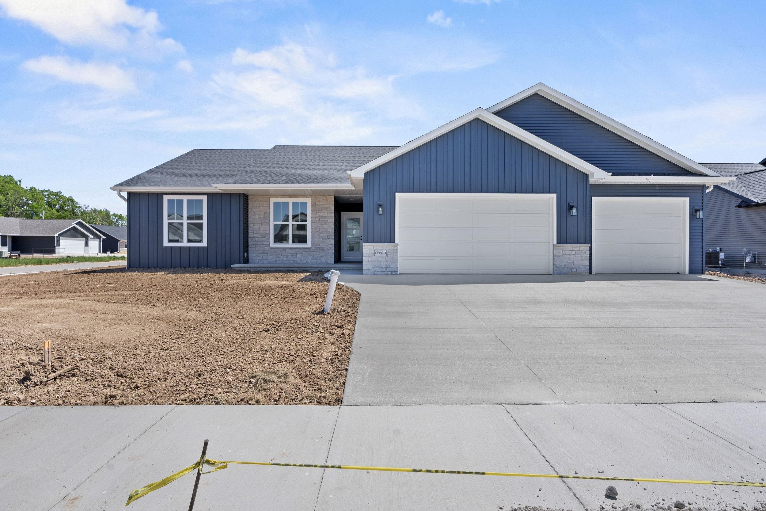 N8870 KILLARNEY Way