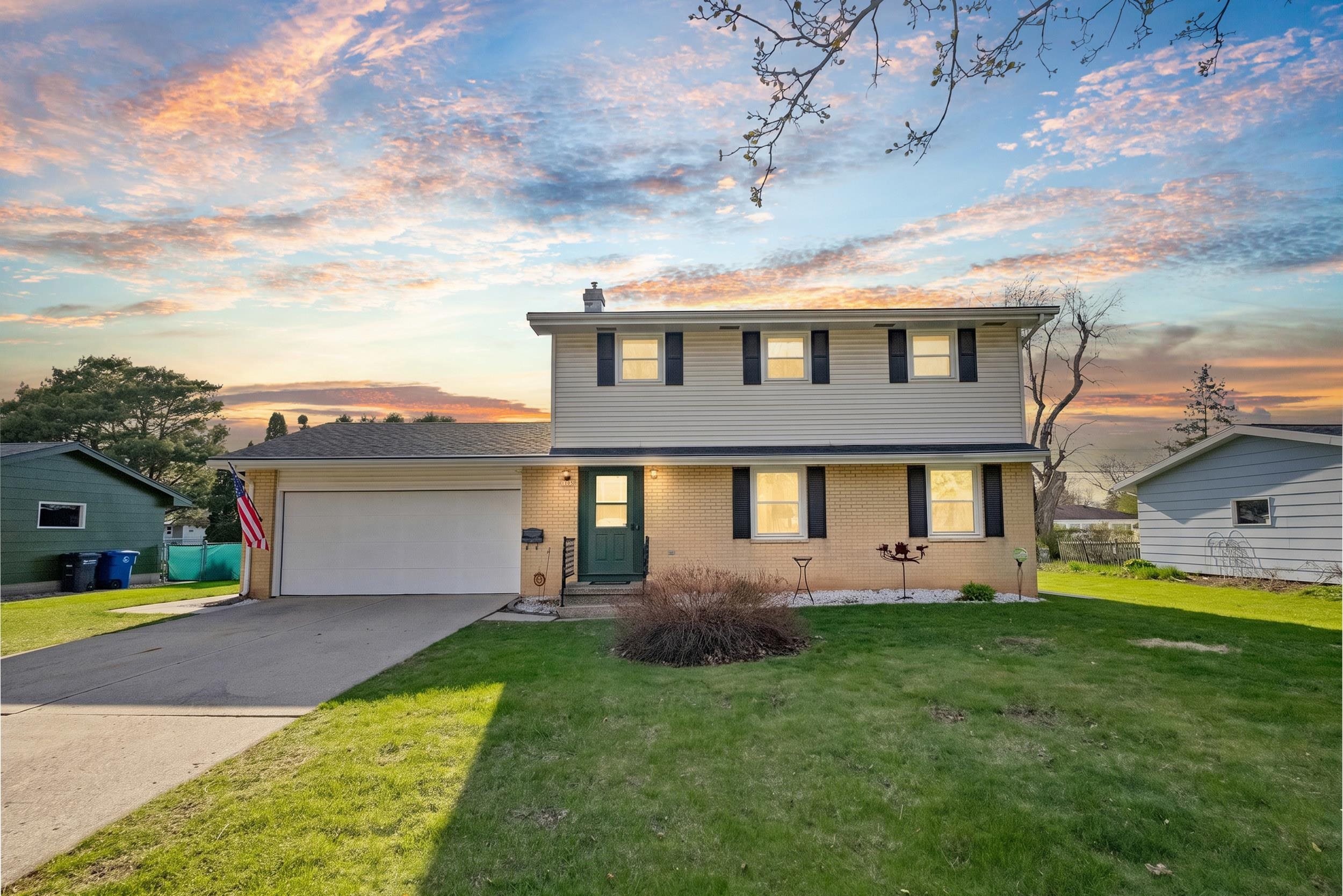 1105 DEVONSHIRE Drive