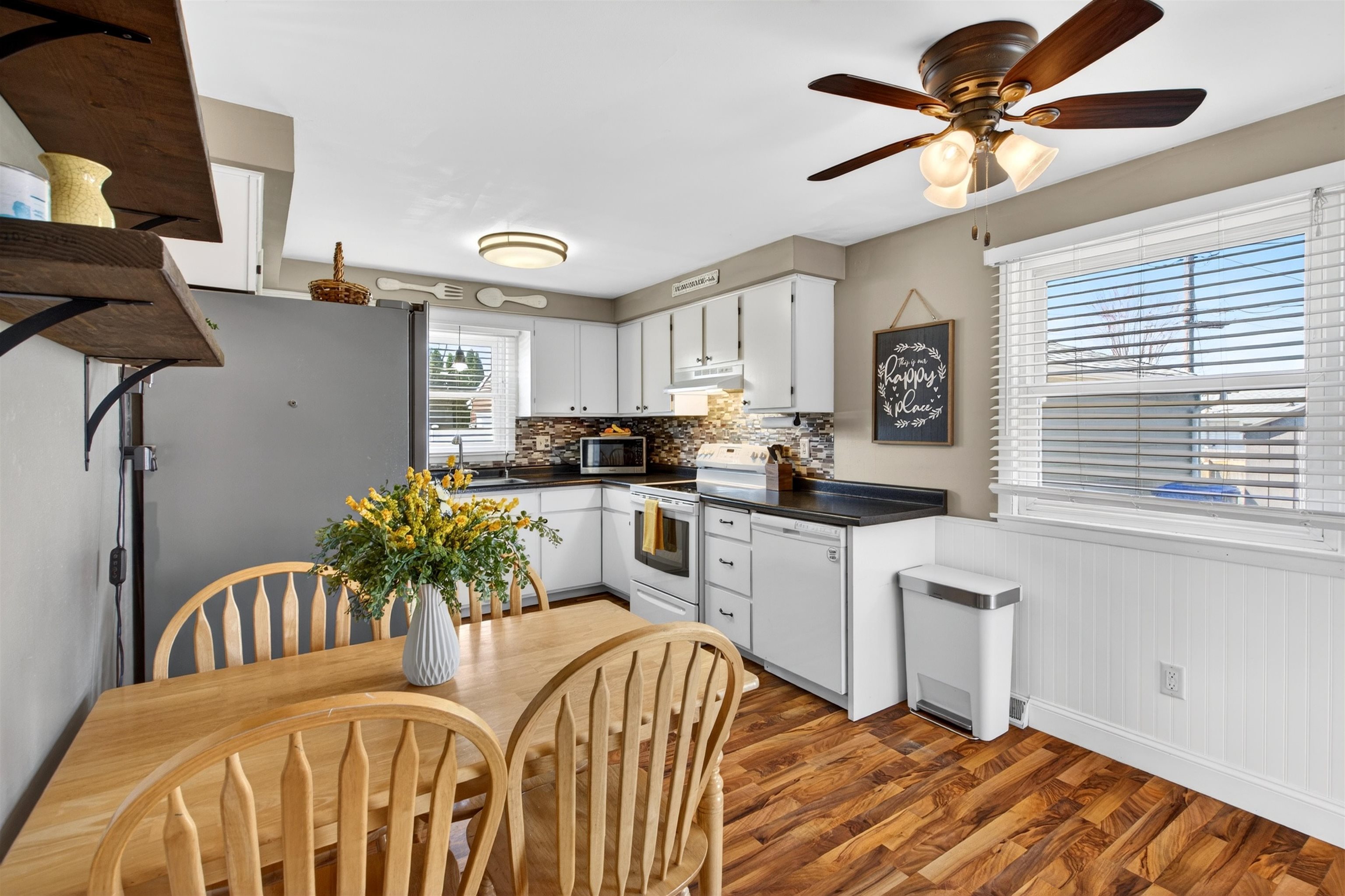 2505 LAVERNE Lane
