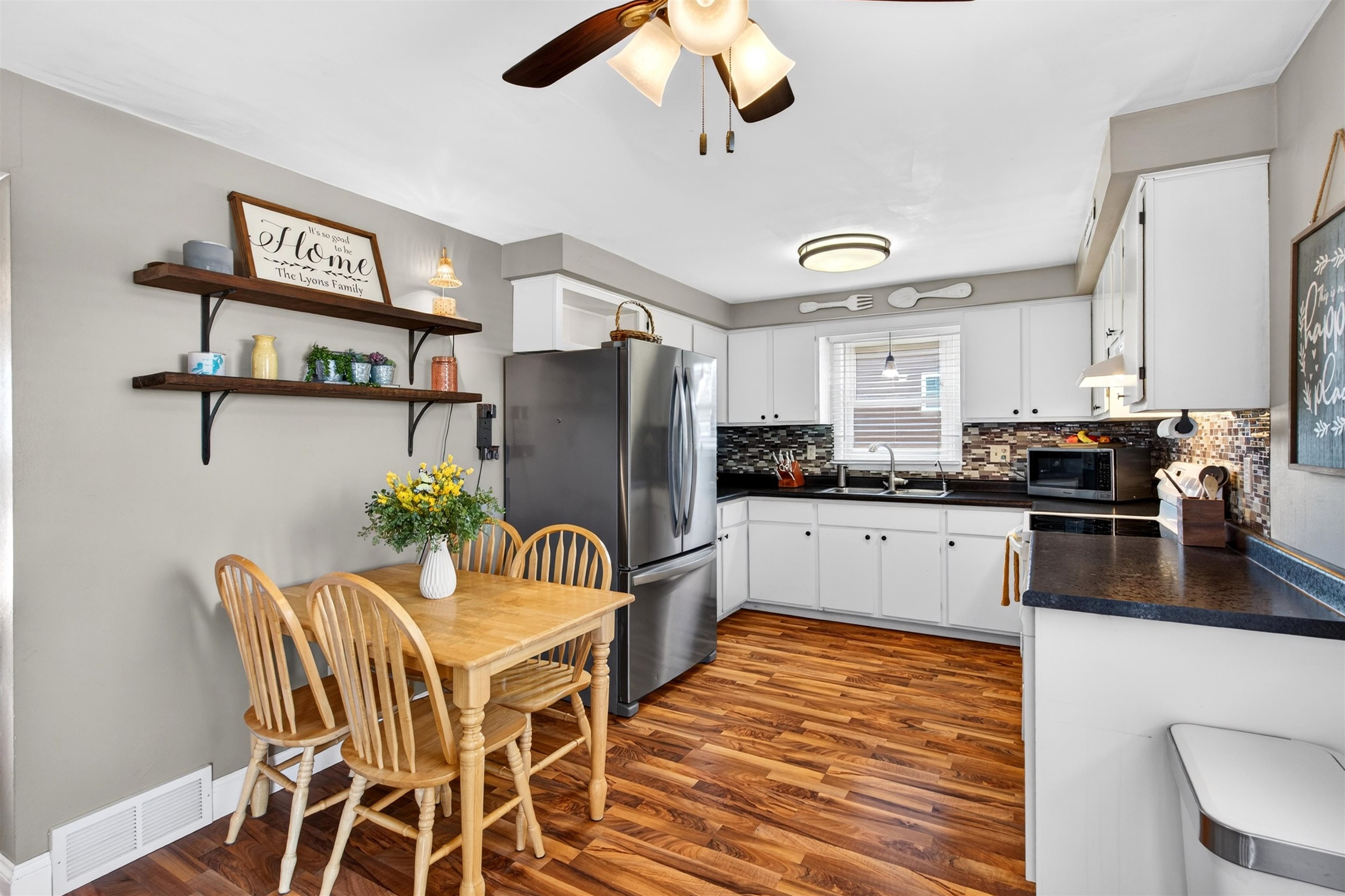 2505 LAVERNE Lane