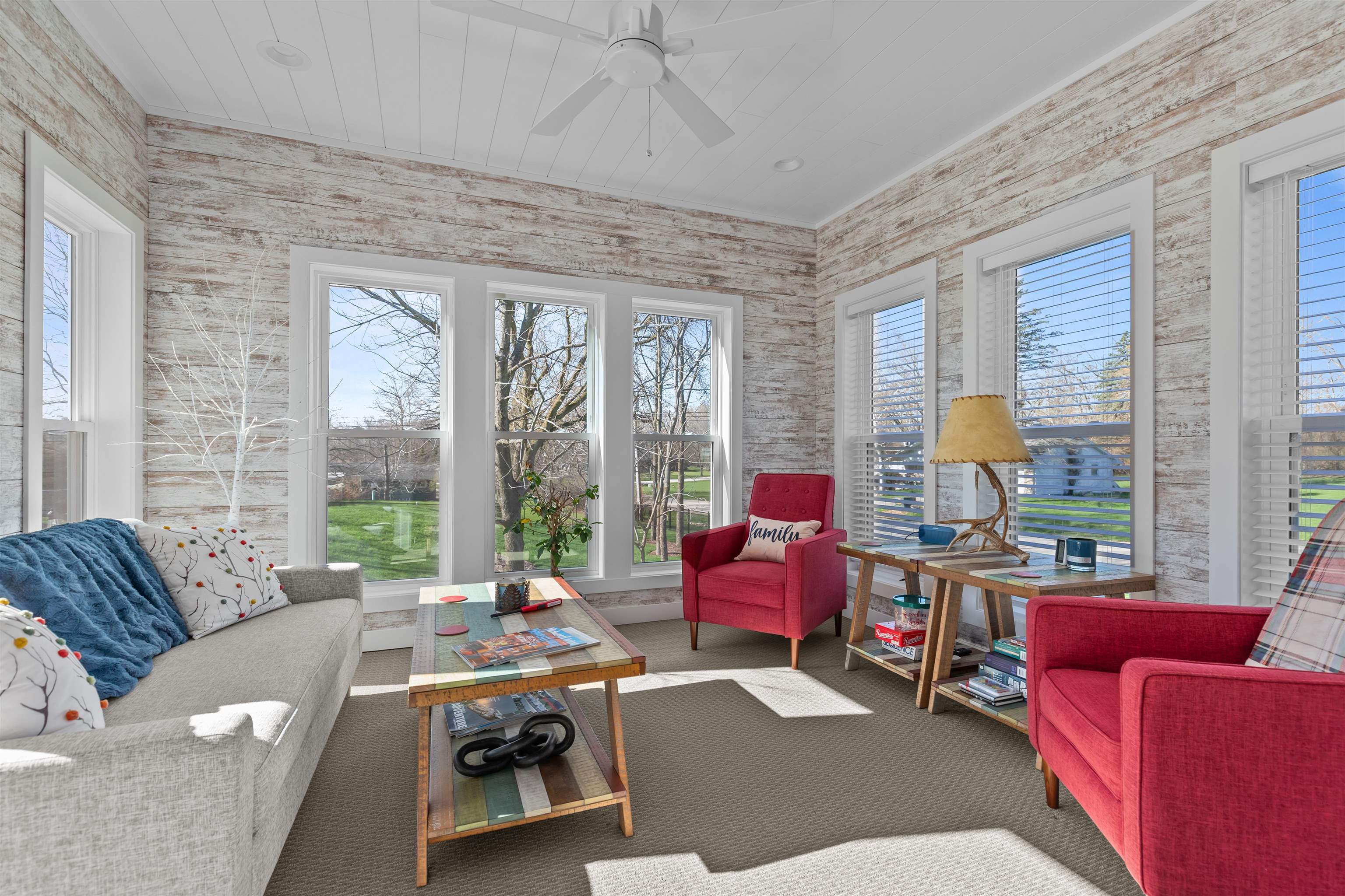 W881 SUMMIT Court