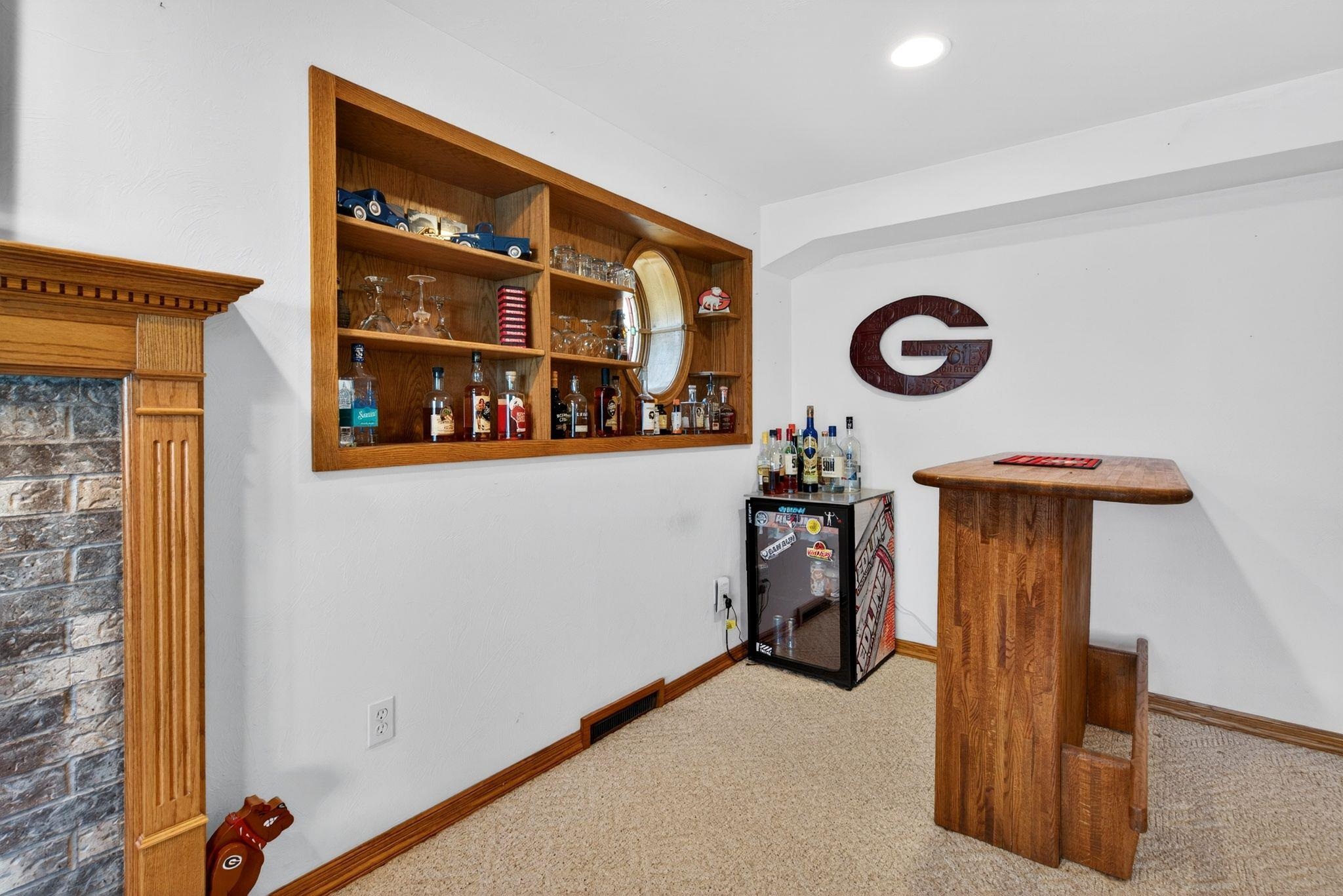 76 SHORE Drive