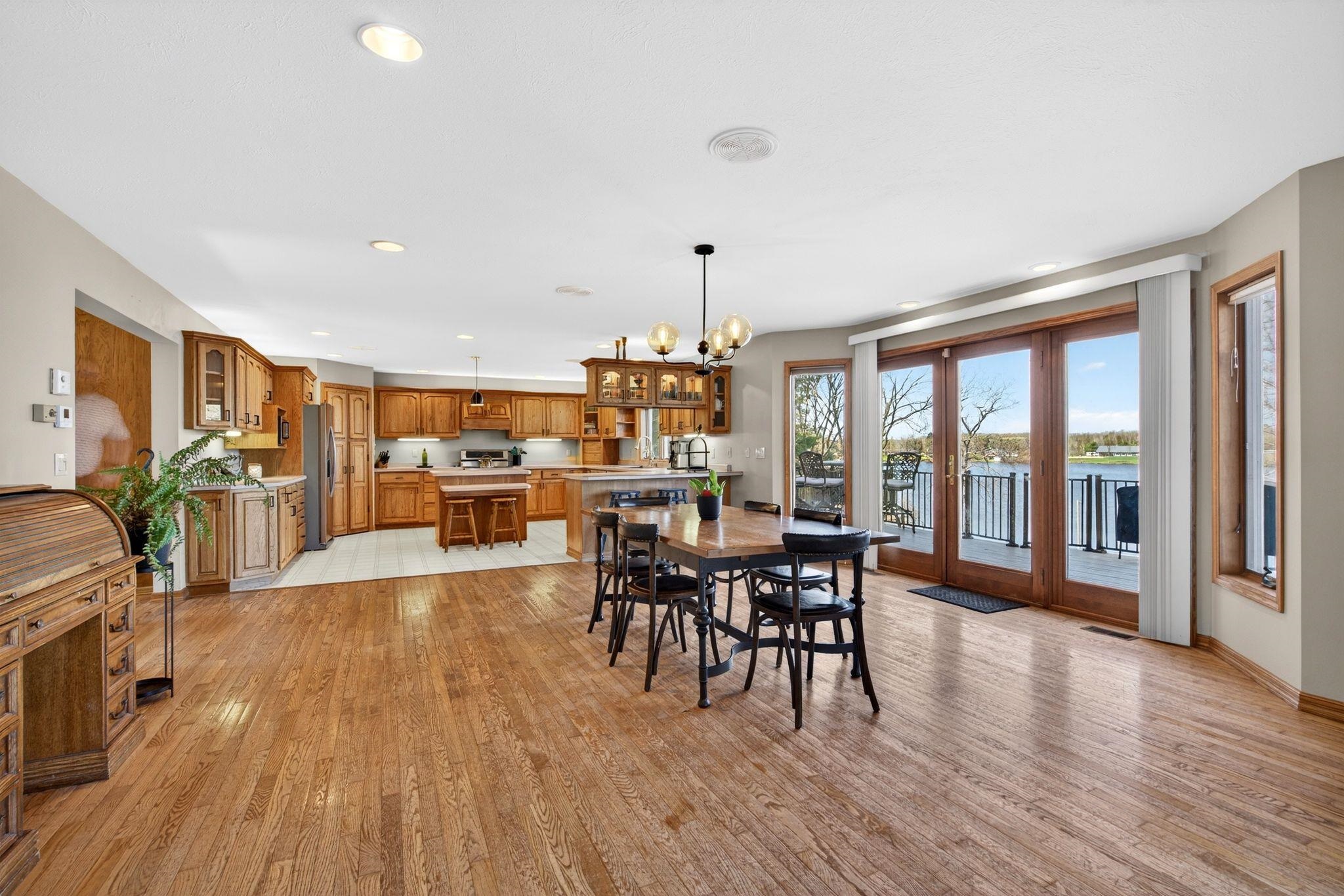 76 SHORE Drive