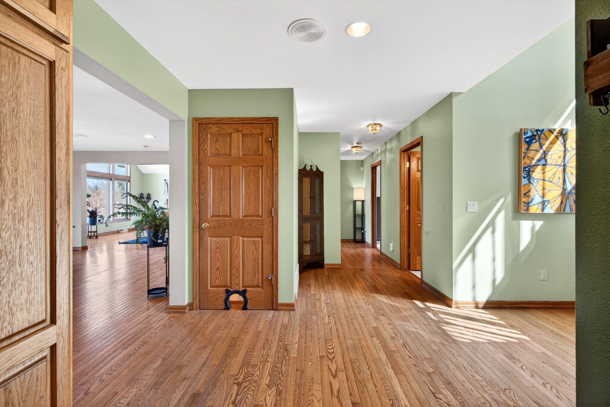 76 SHORE Drive