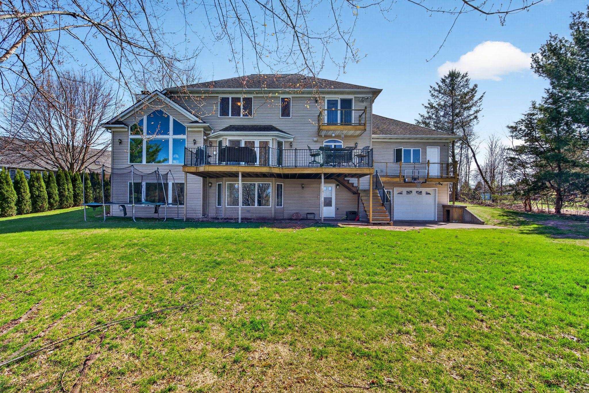 76 SHORE Drive