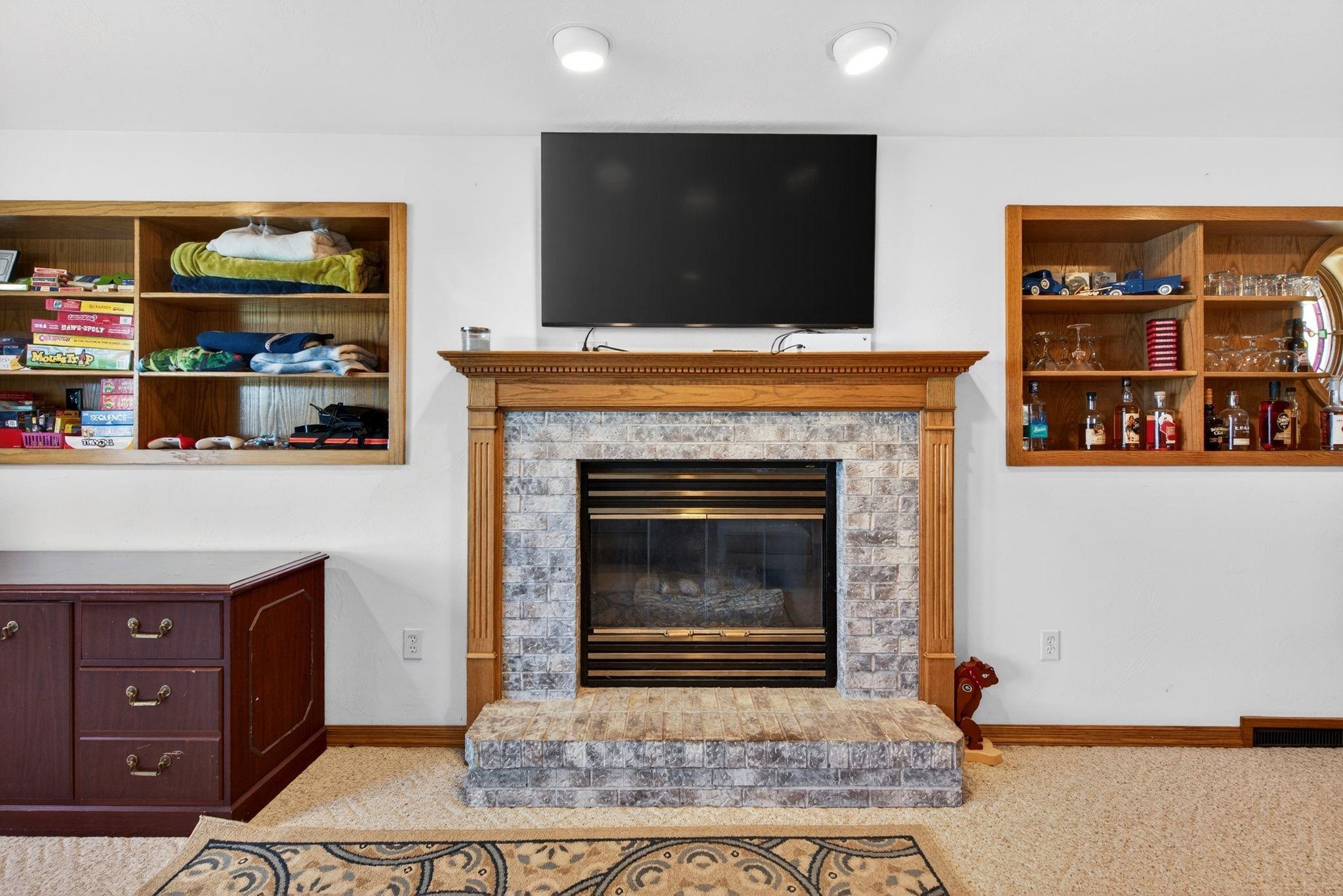 76 SHORE Drive