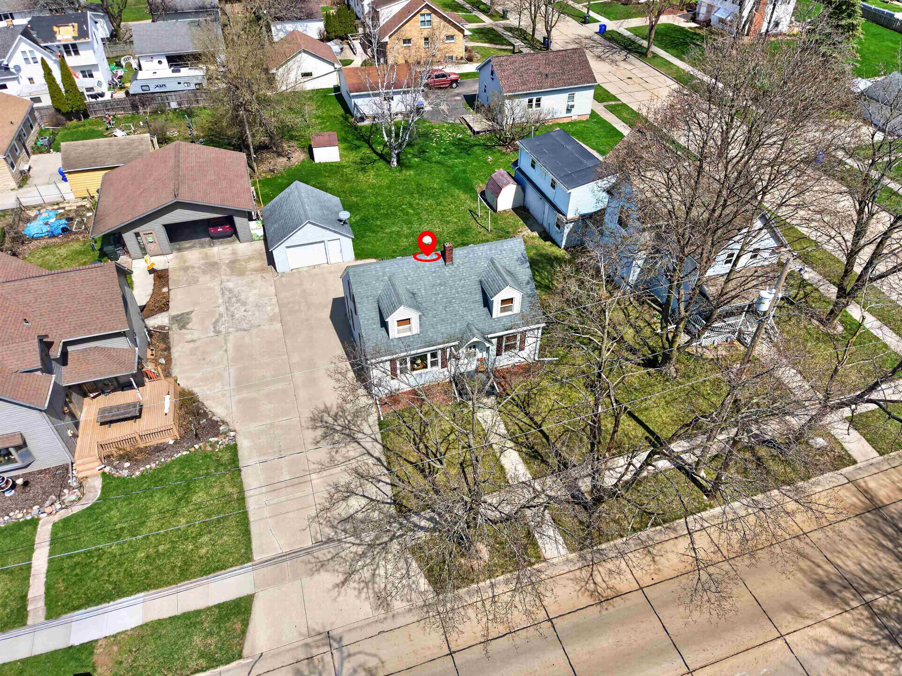 704 W WISCONSIN Avenue