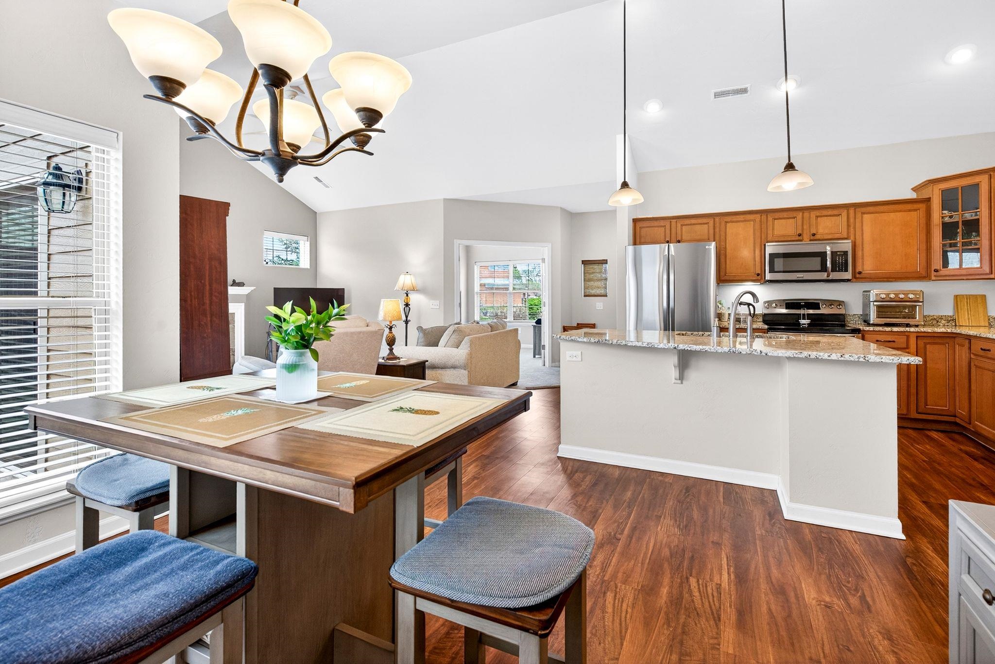 2104 E MILESTONE Drive