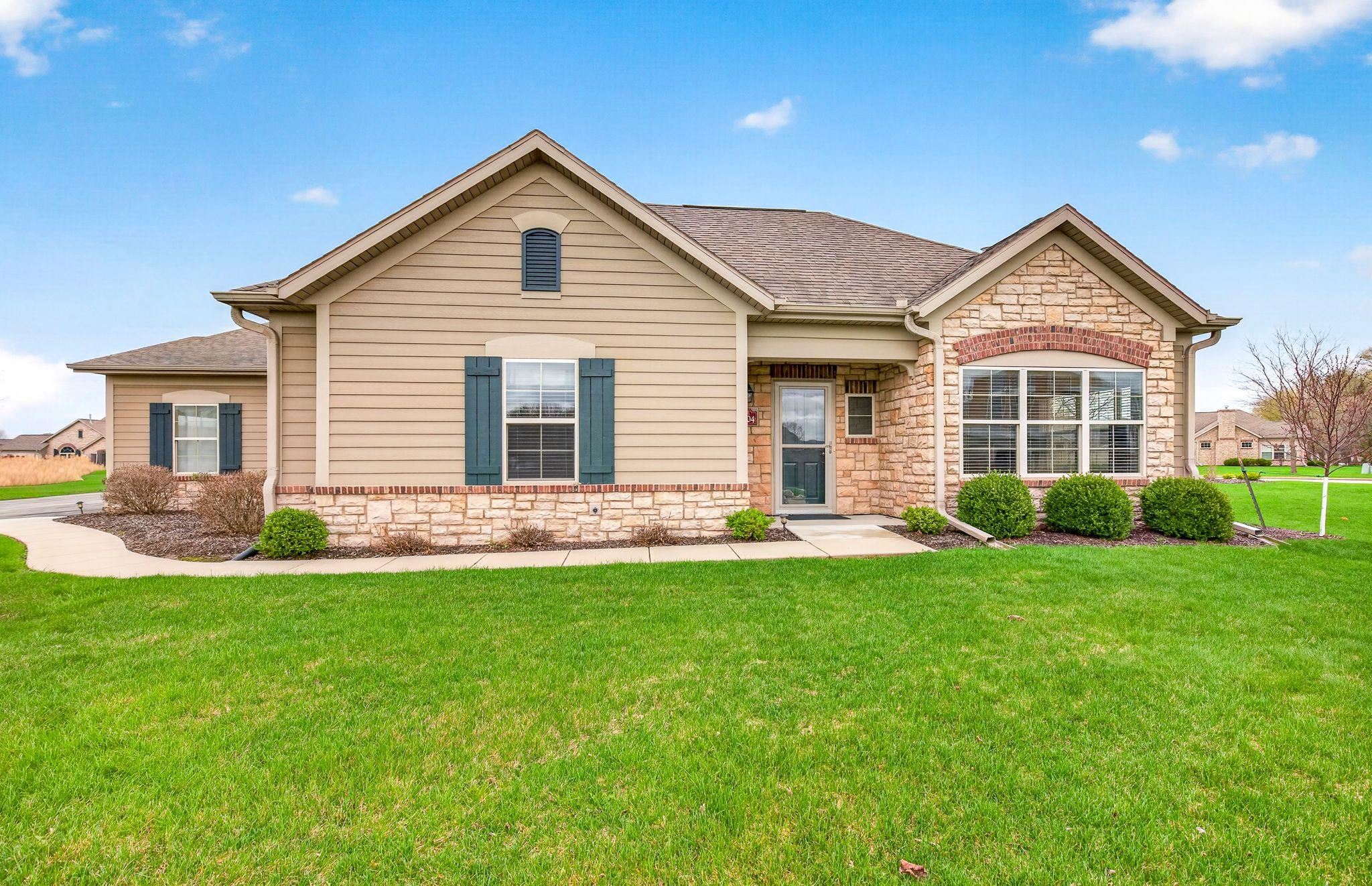 2104 E MILESTONE Drive