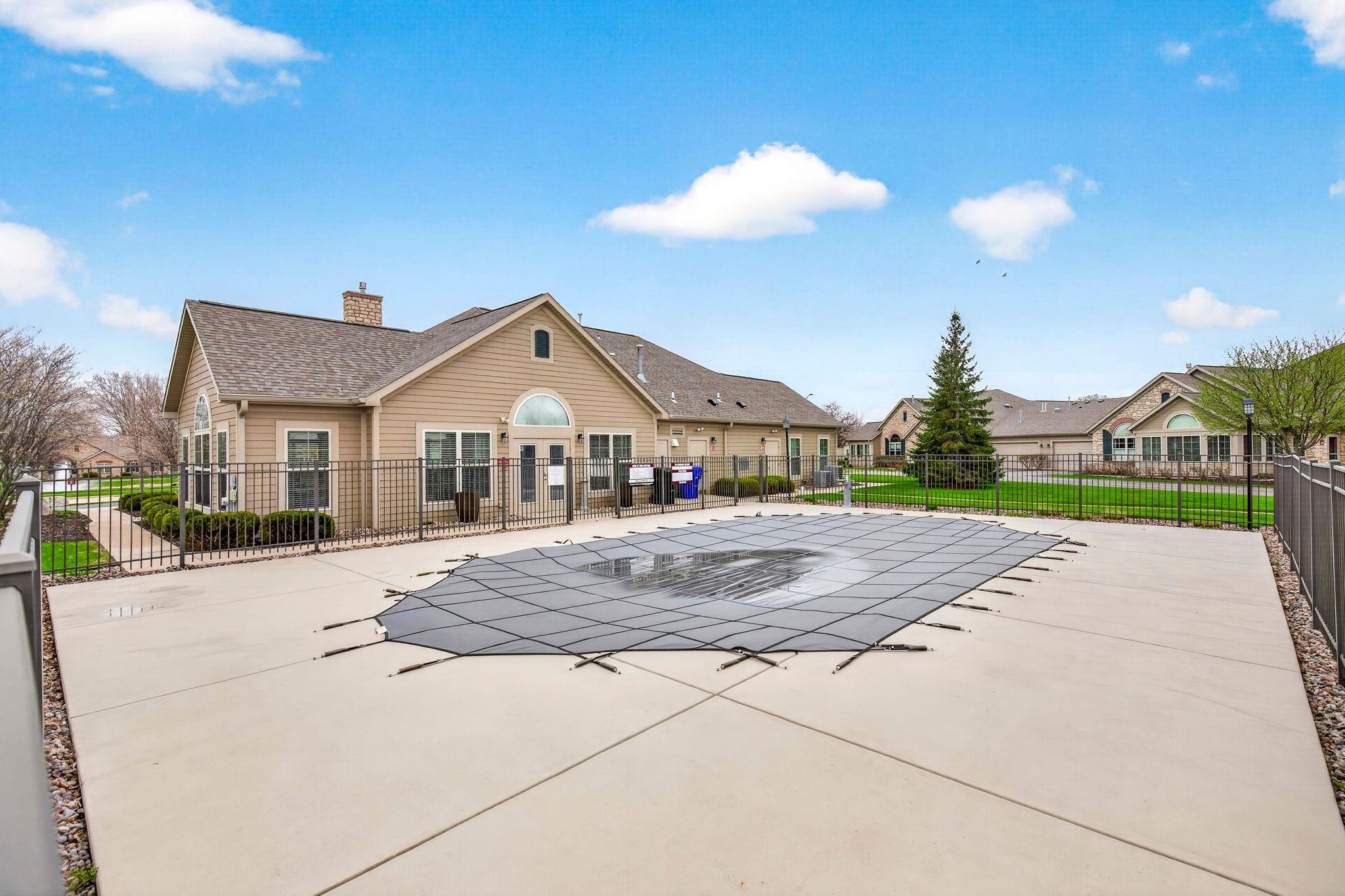 2104 E MILESTONE Drive