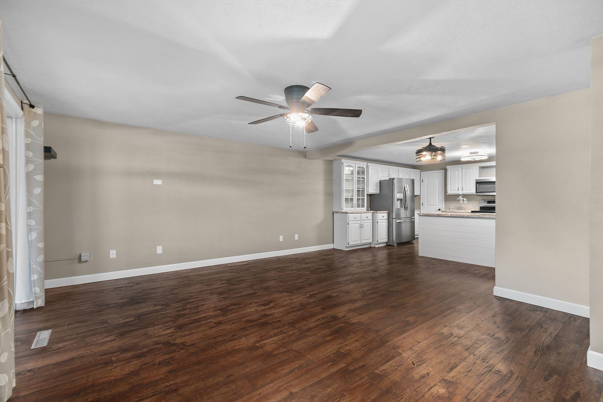 2206 MEADOWBROOK Court Unit: A