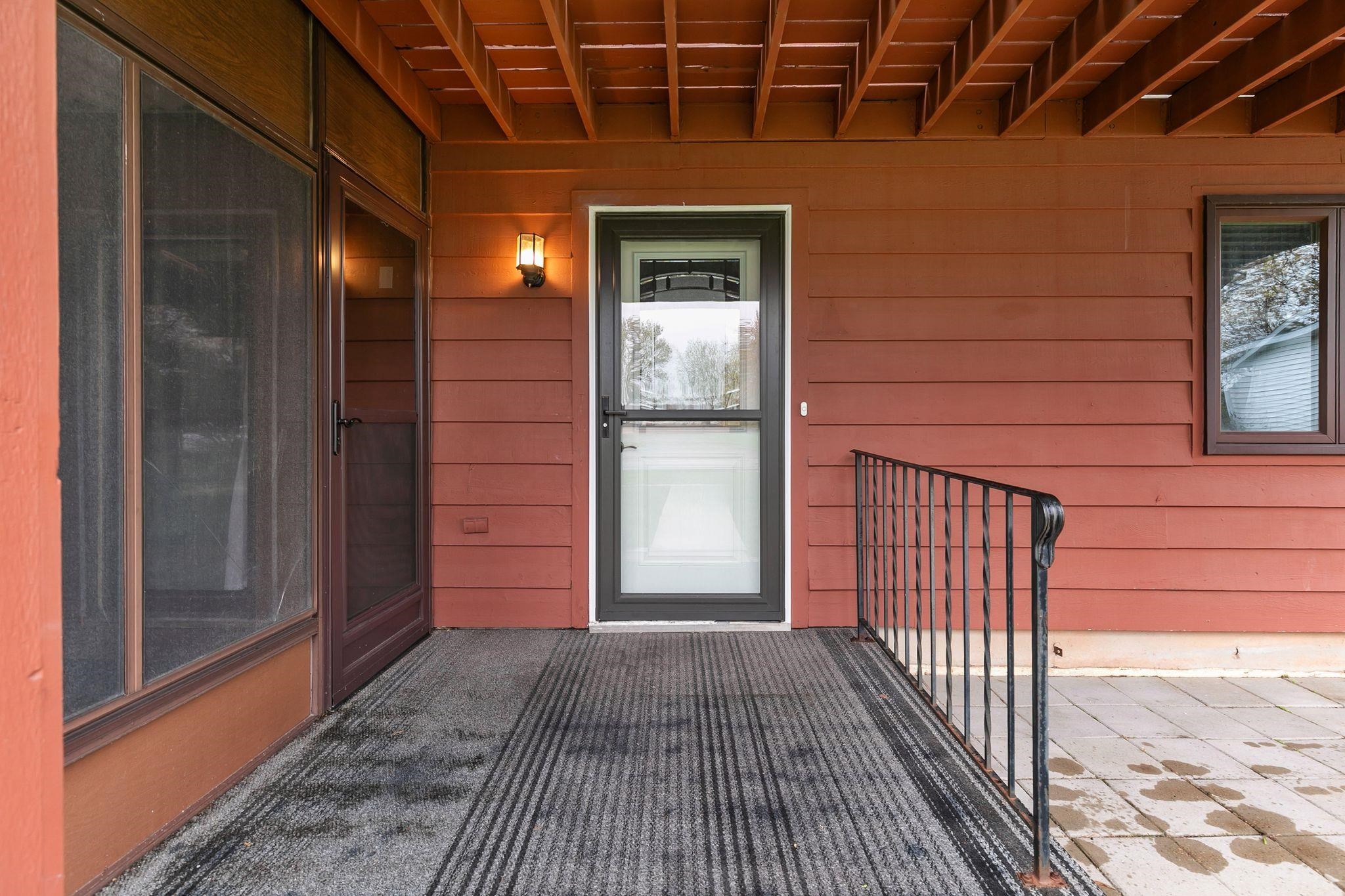 2206 MEADOWBROOK Court Unit: A